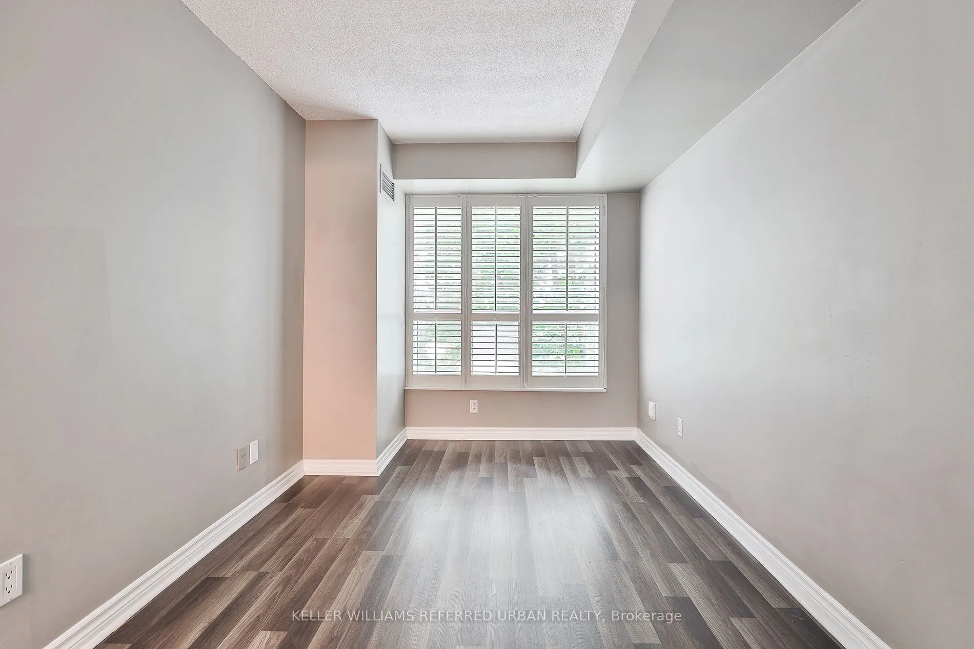 109 Front Street E, #326