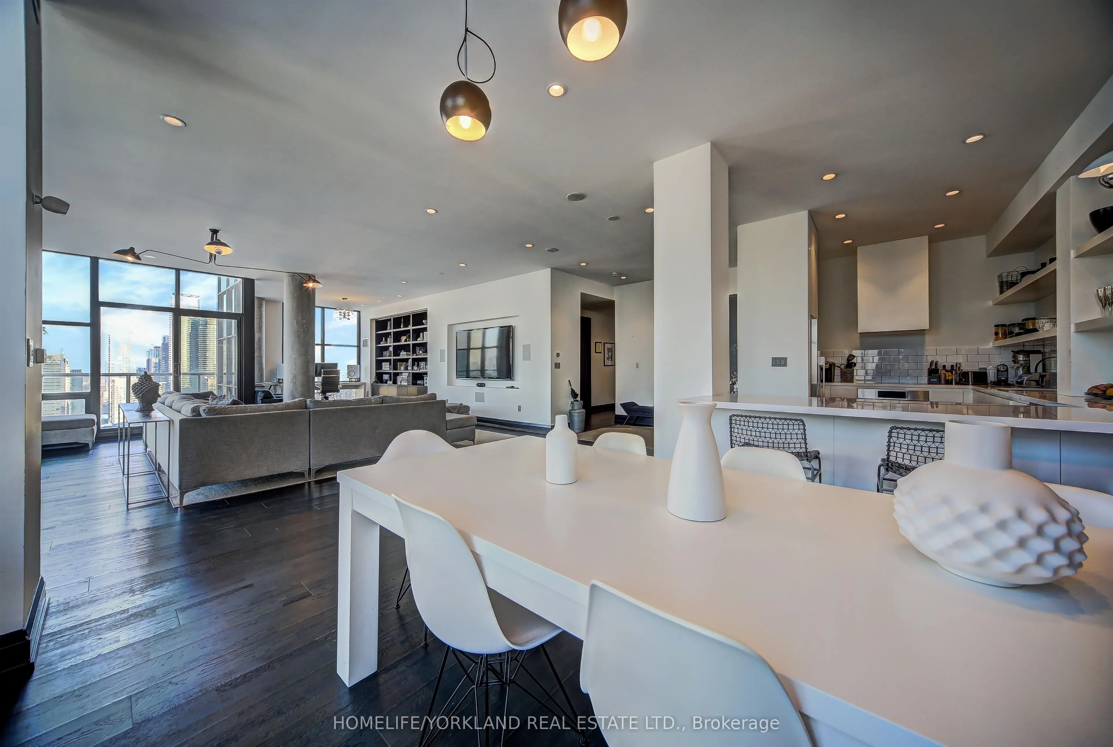 10 Navy Wharf Court, #Ph02