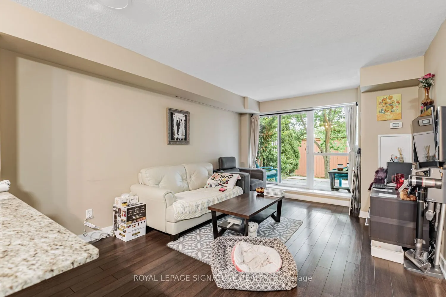 120 Dallimore Circle, #221