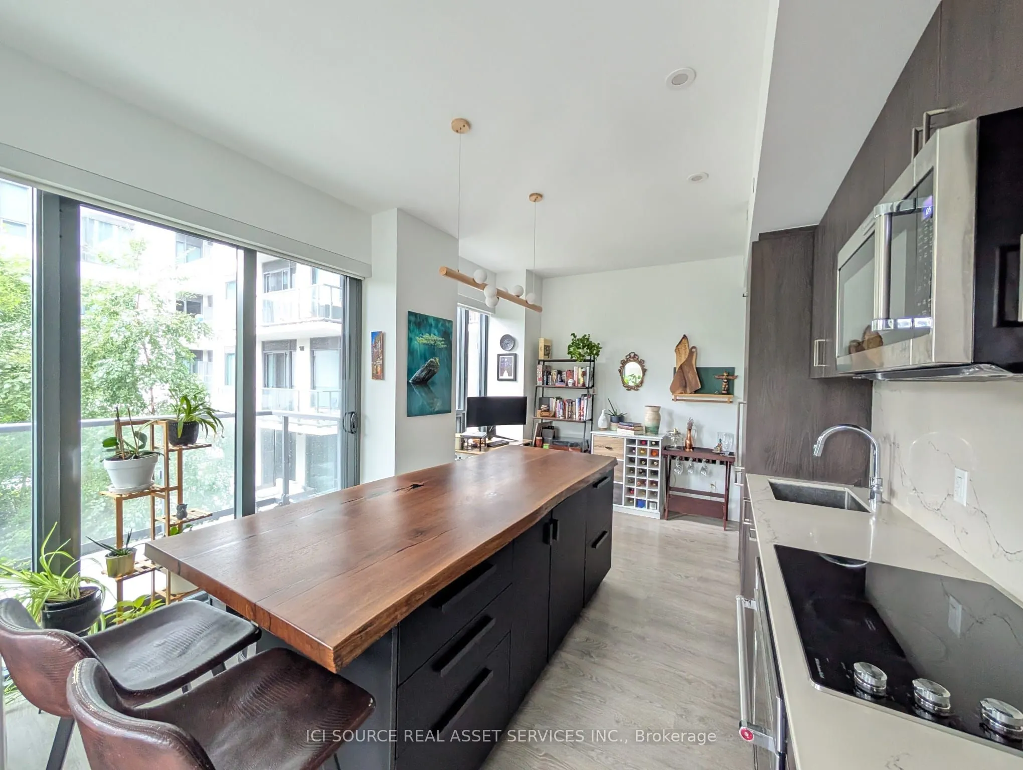 280 Howland Avenue, #328