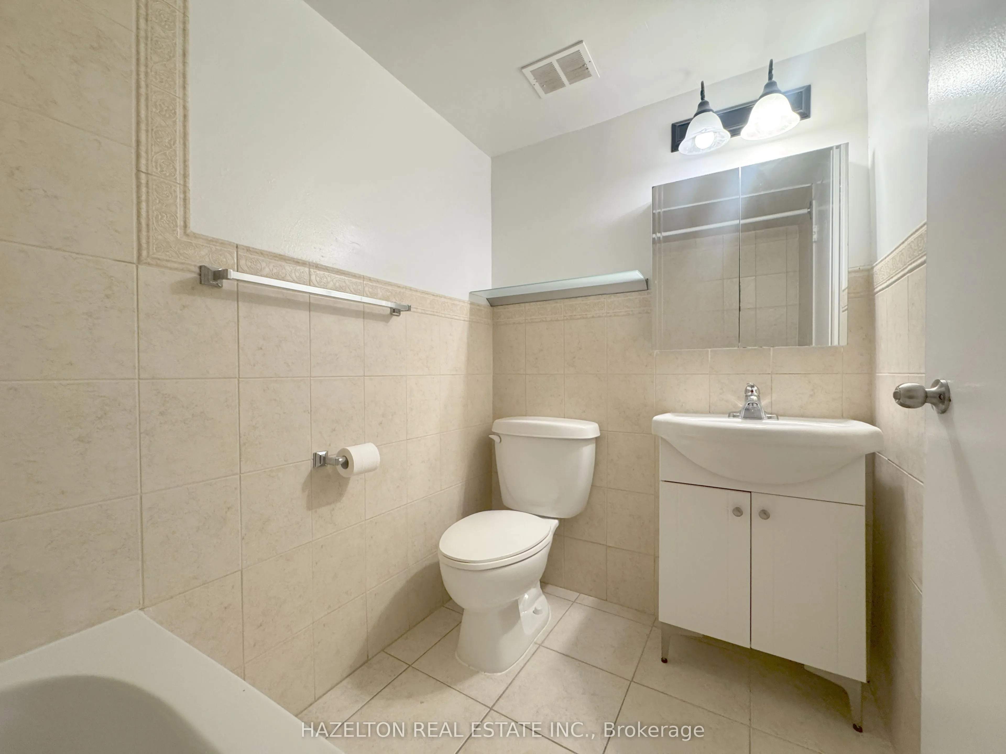 44 Walmer Road, #304