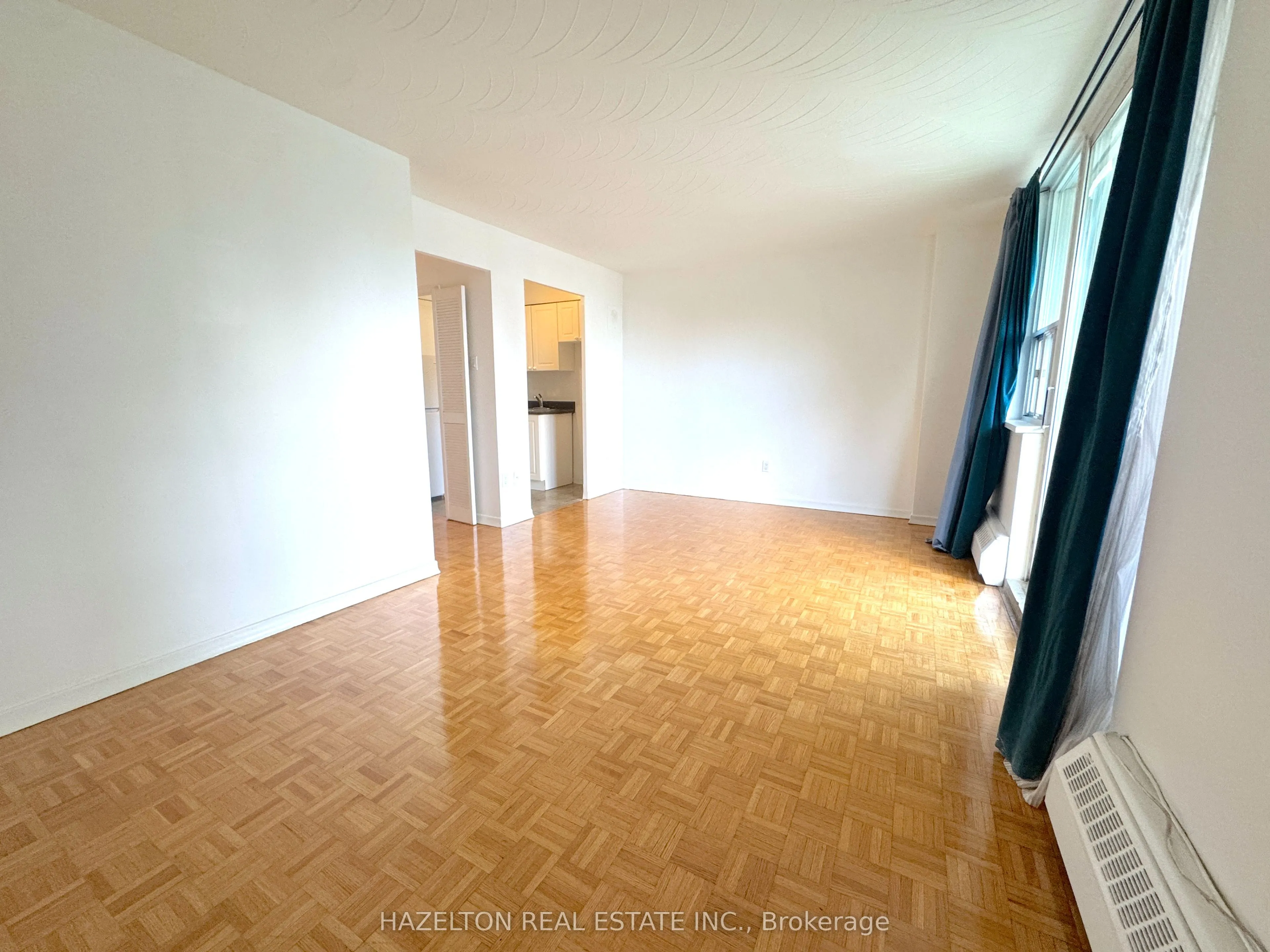 44 Walmer Road, #304