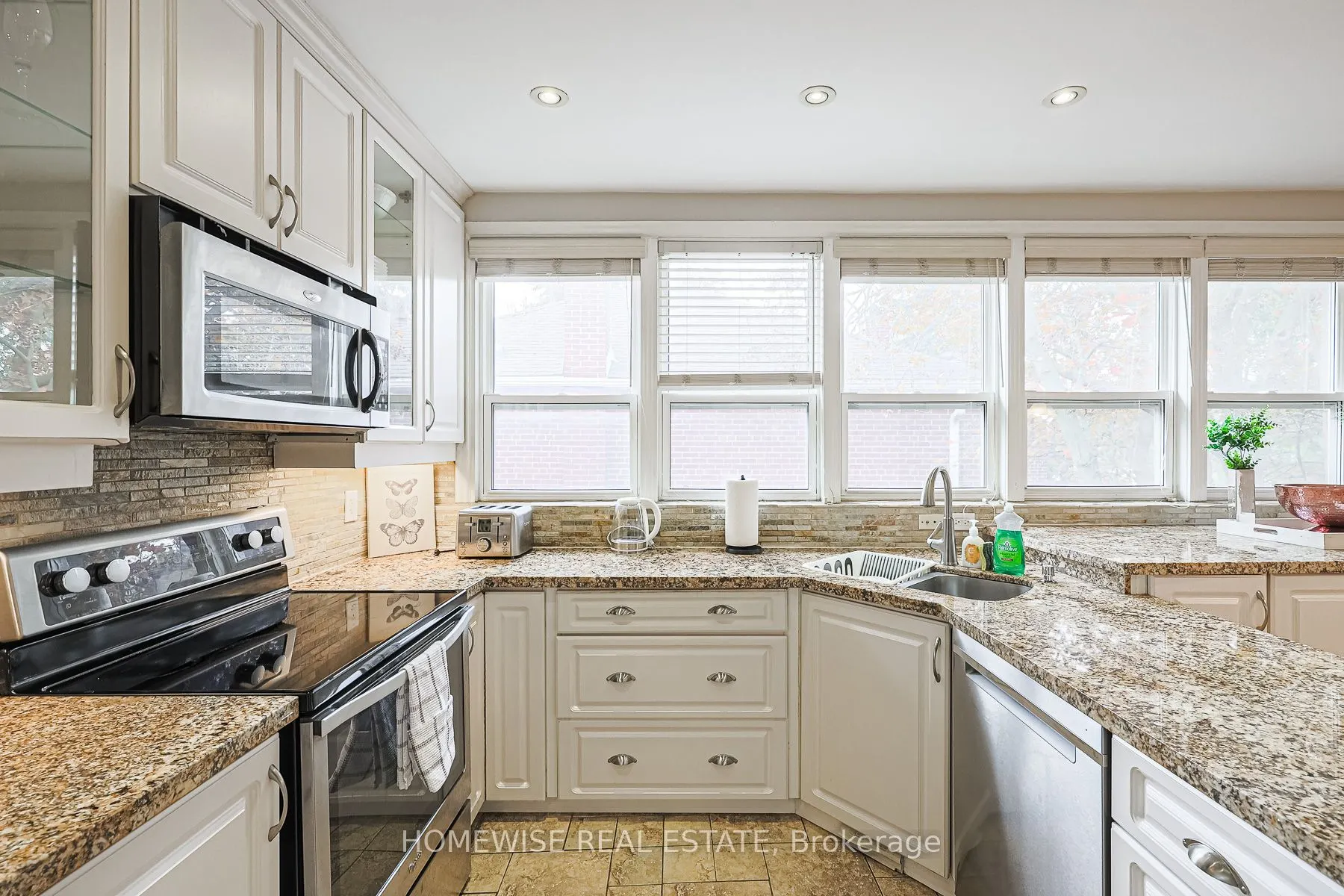 8 Ridge Hill Drive, #4