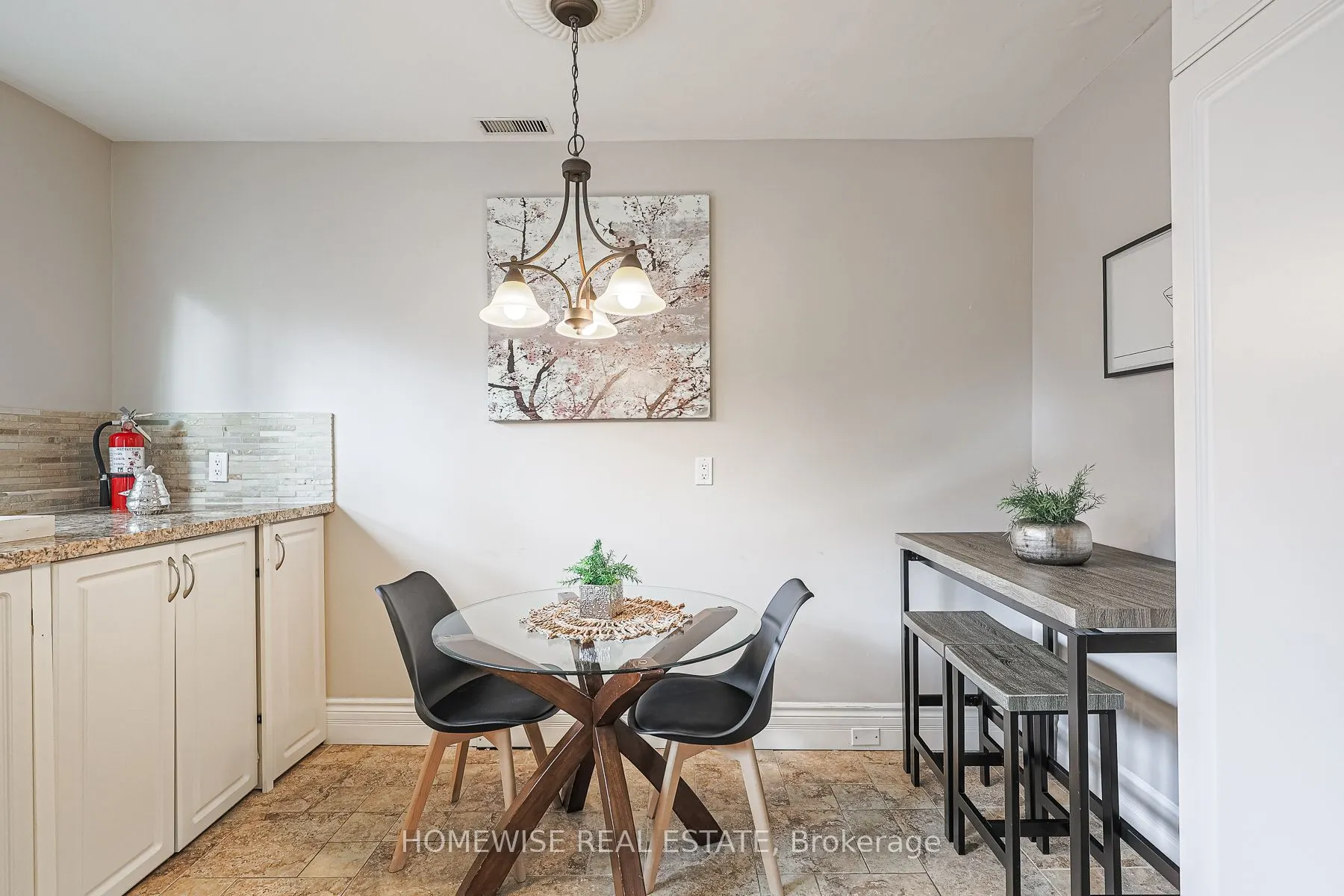 8 Ridge Hill Drive, #4