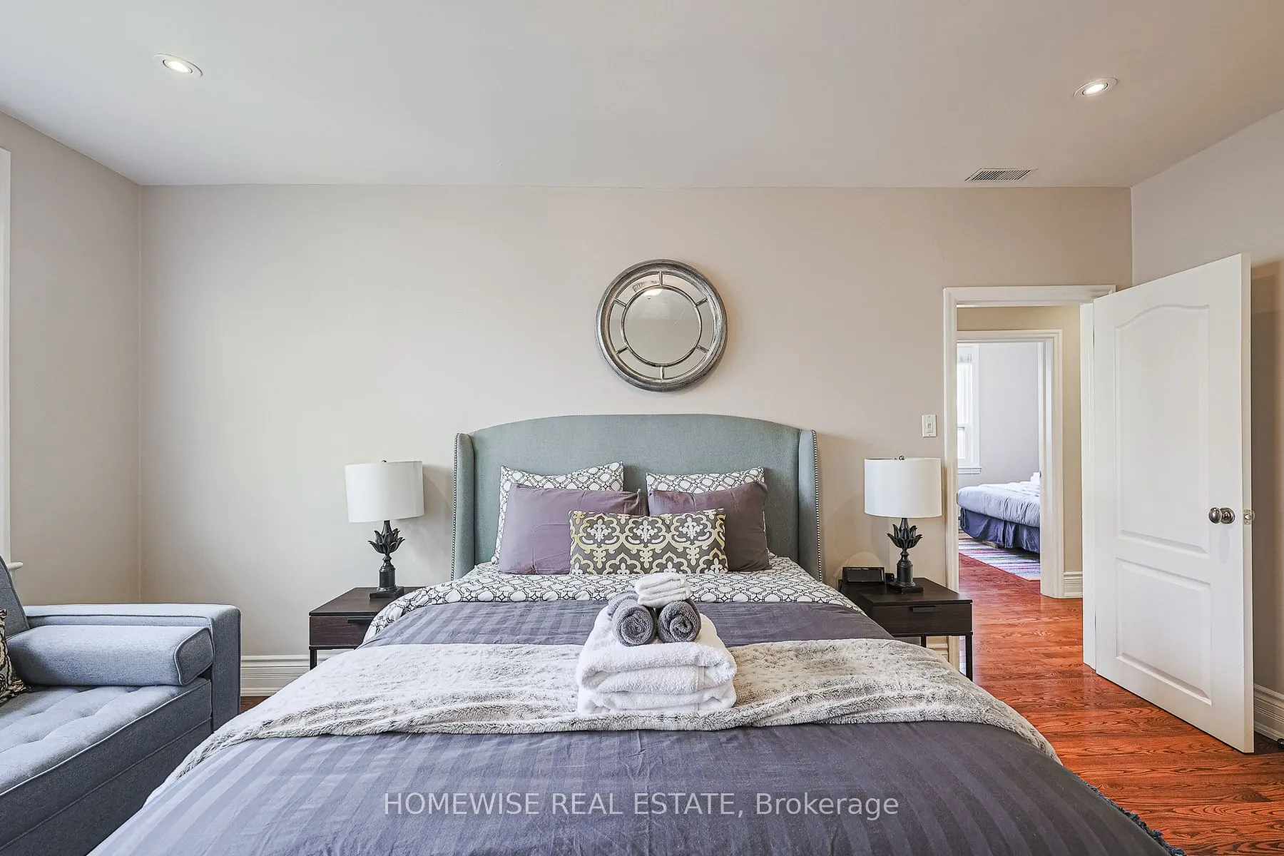 8 Ridge Hill Drive, #4