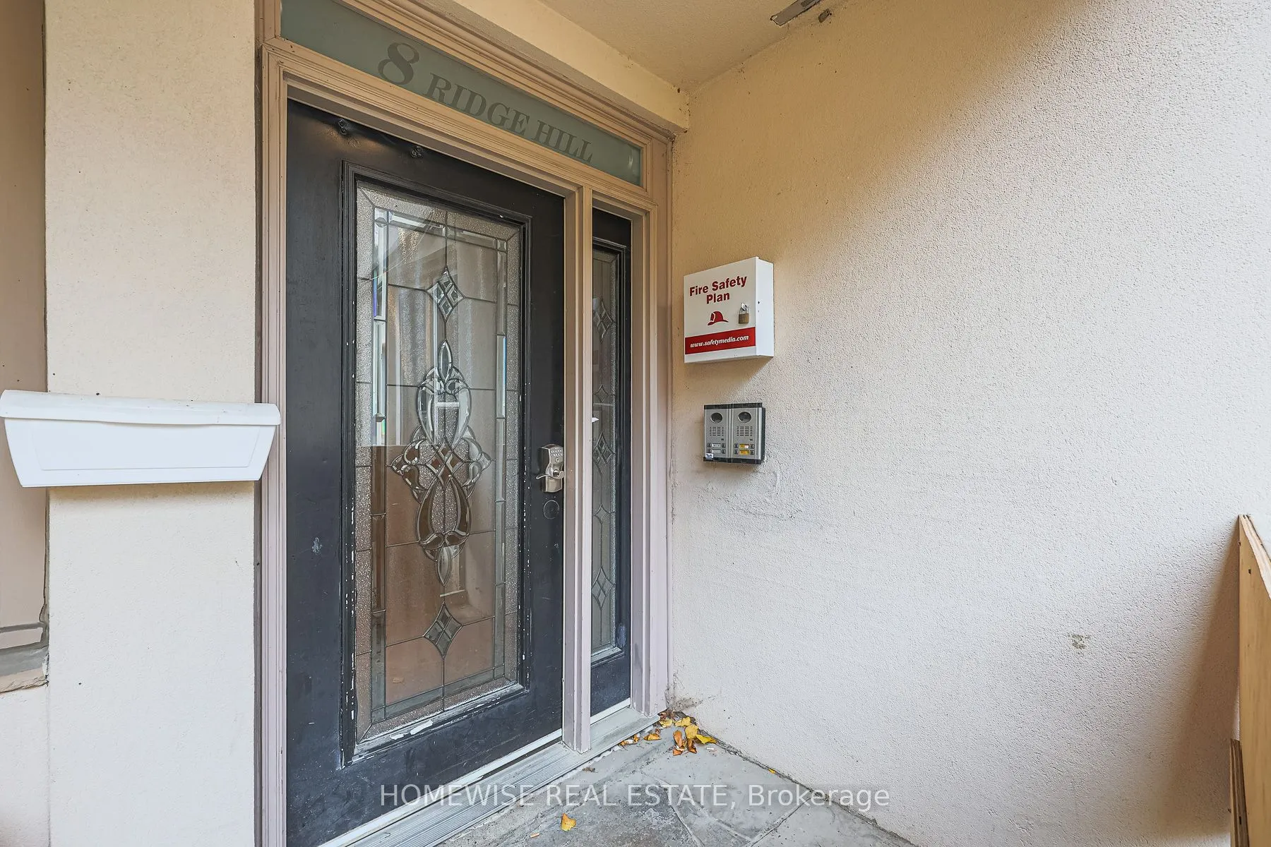 8 Ridge Hill Drive, #4