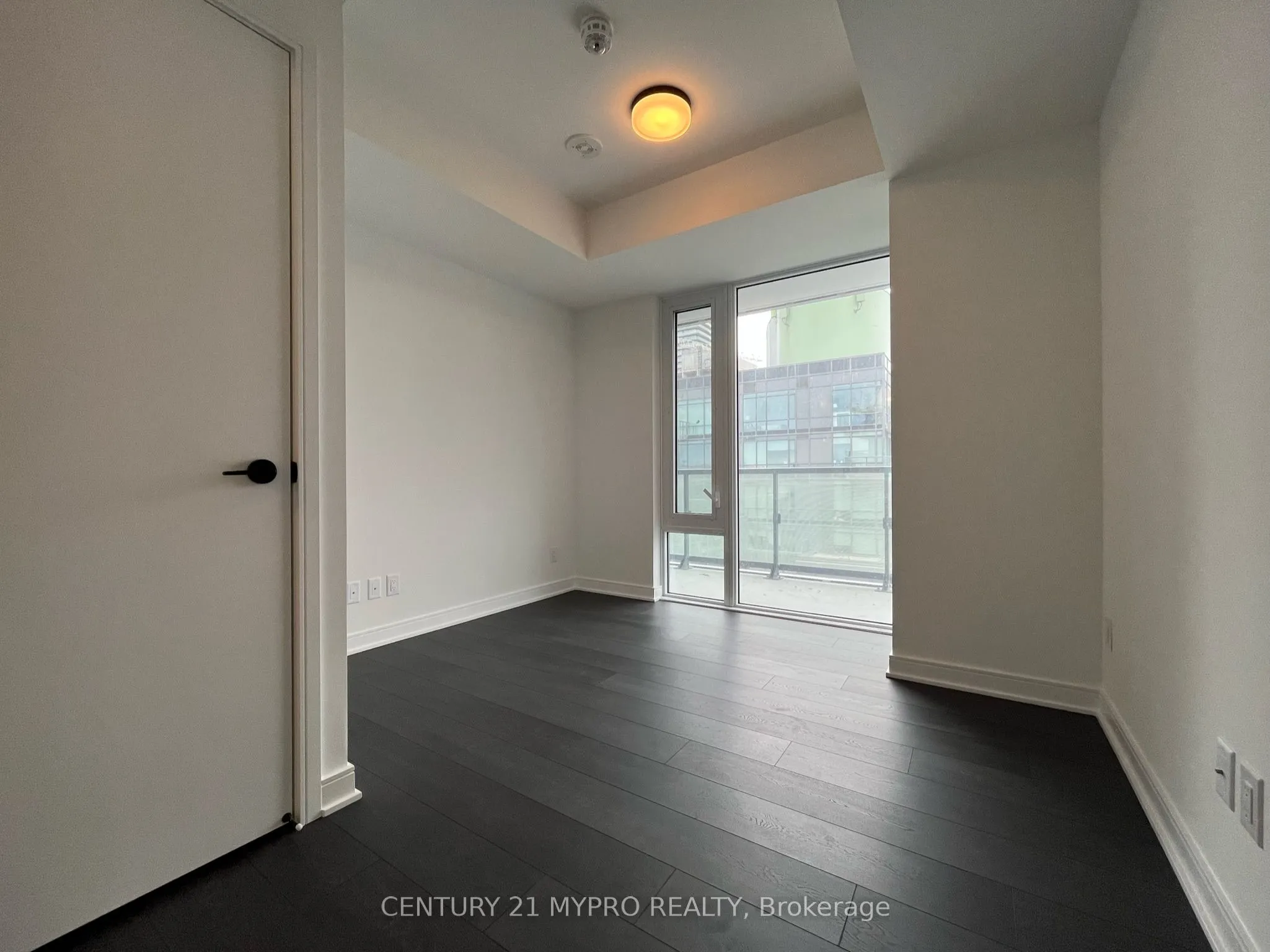 180 Mill Street, #S709