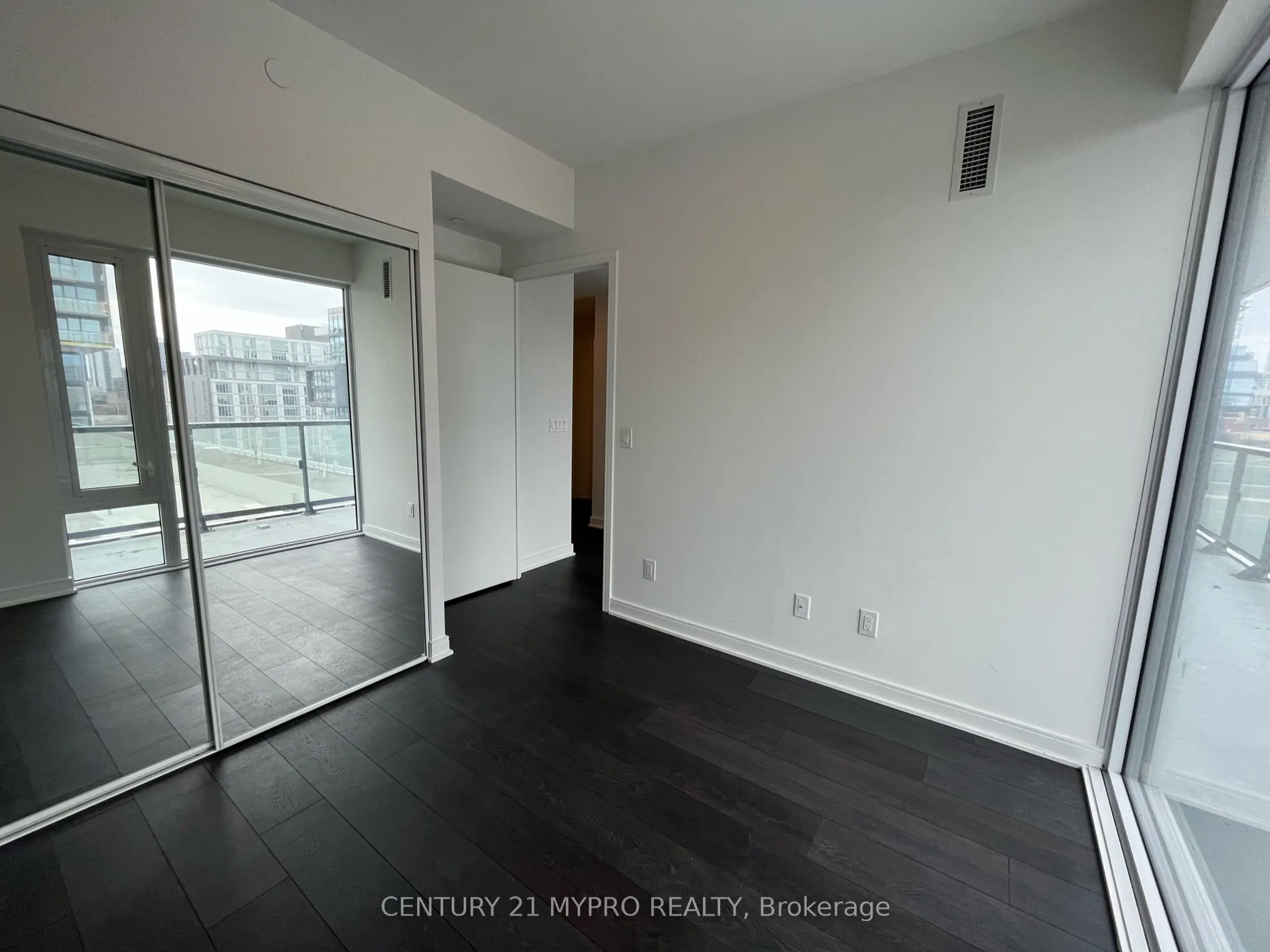180 Mill Street, #S709