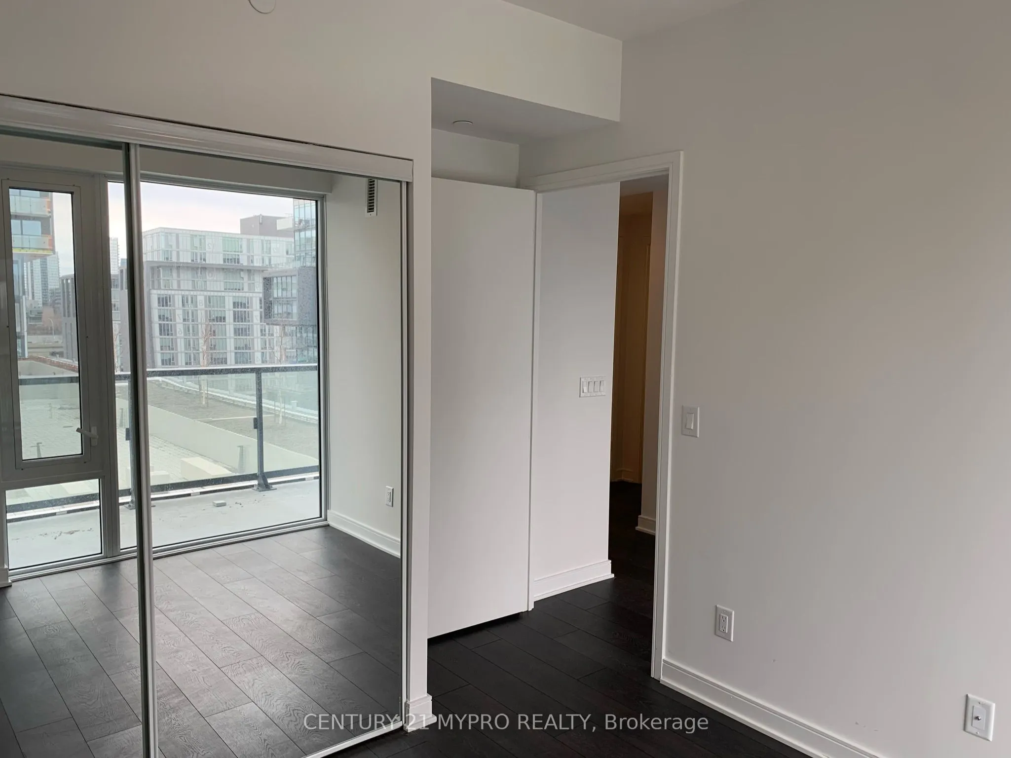 180 Mill Street, #S709