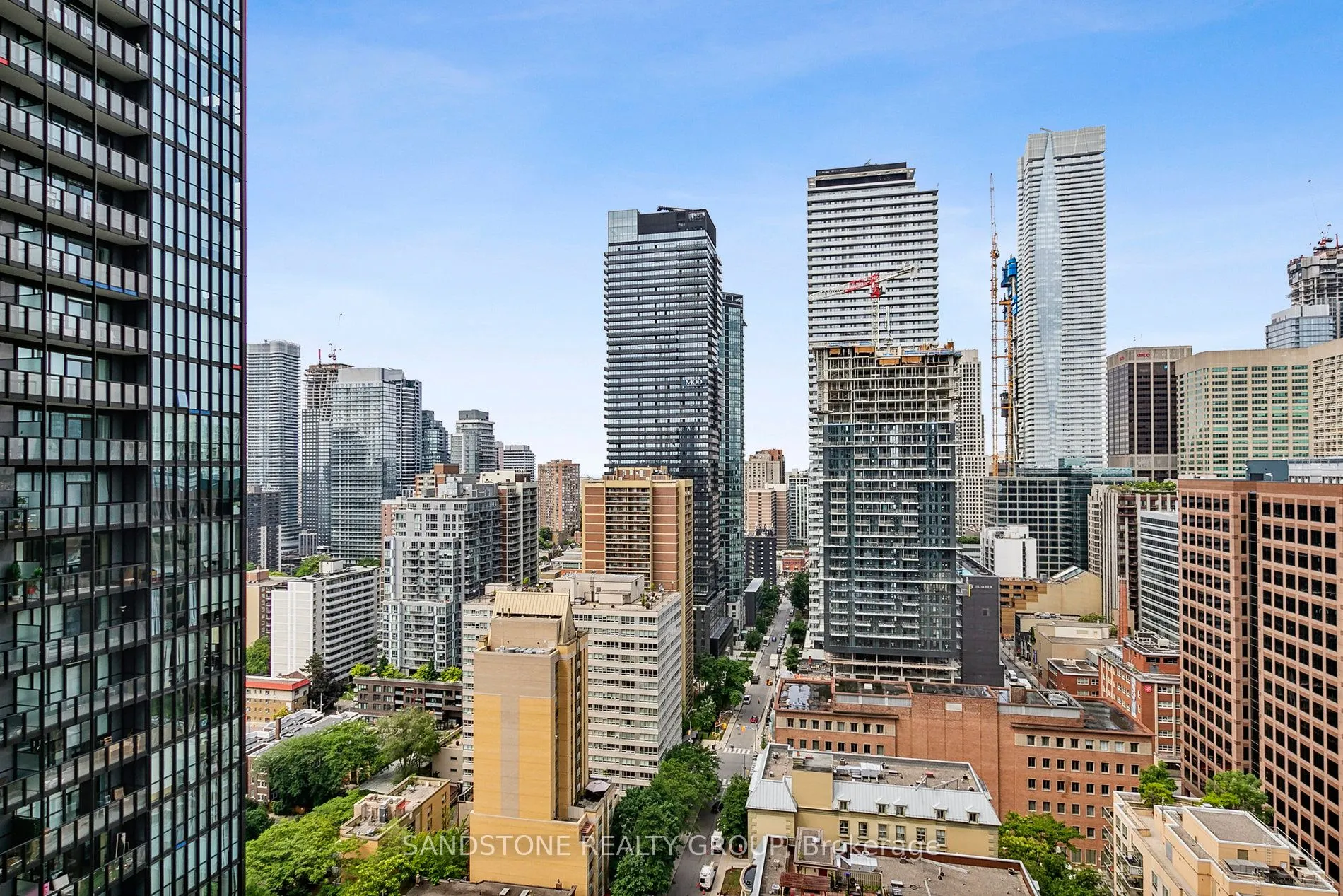 110 Charles Street E, #2604