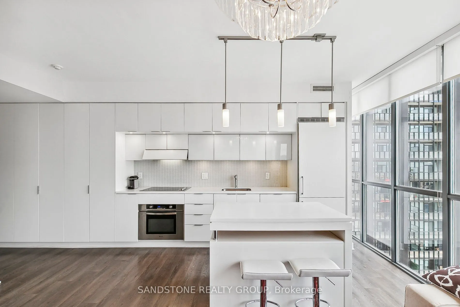 110 Charles Street E, #2604