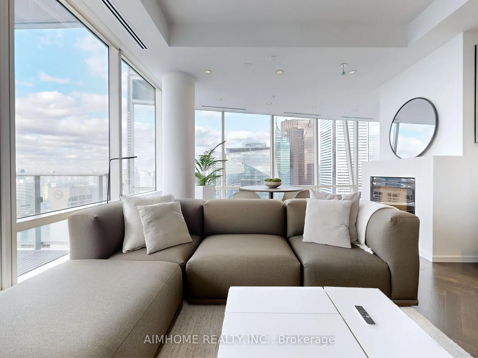 180 University Avenue, #5004