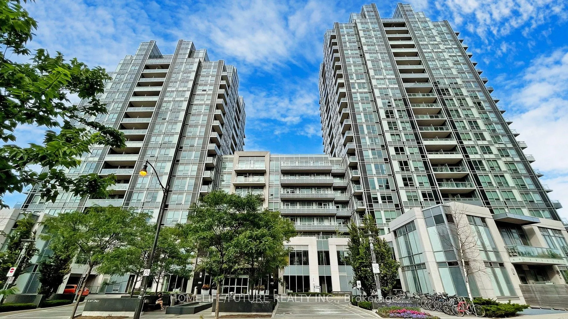 120 Harrison Garden Boulevard, #1302