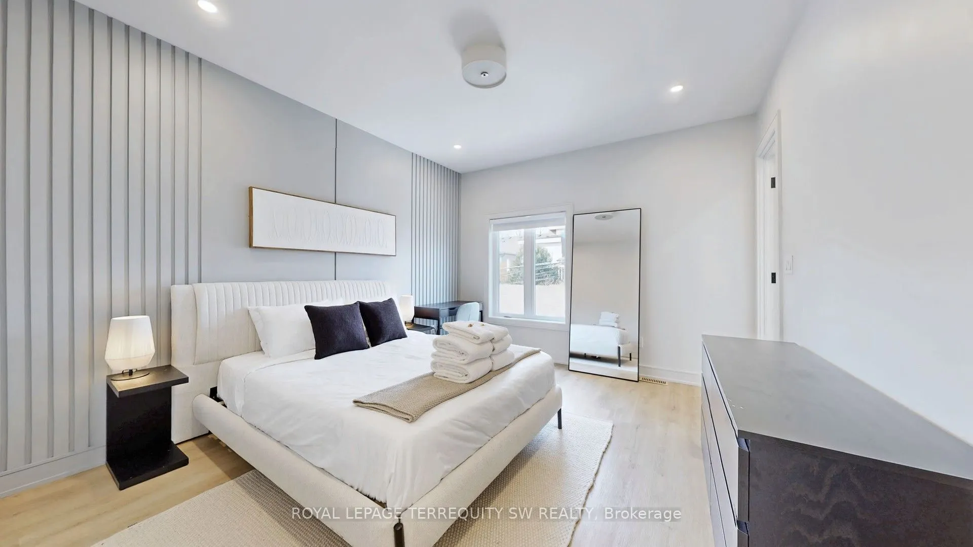 144 Dovercourt Road, #Coach House