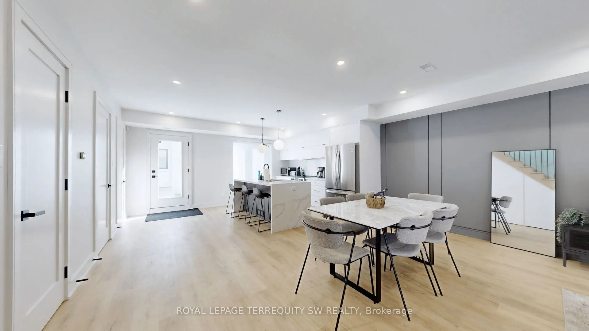 144 Dovercourt Road, #Coach House
