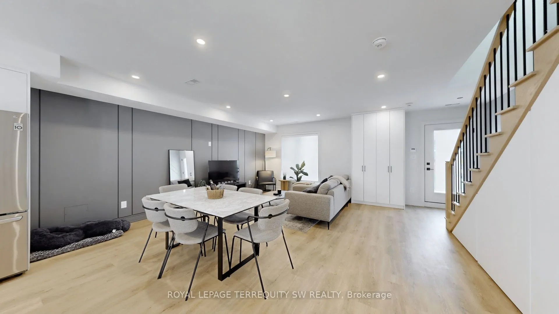 144 Dovercourt Road, #Coach House