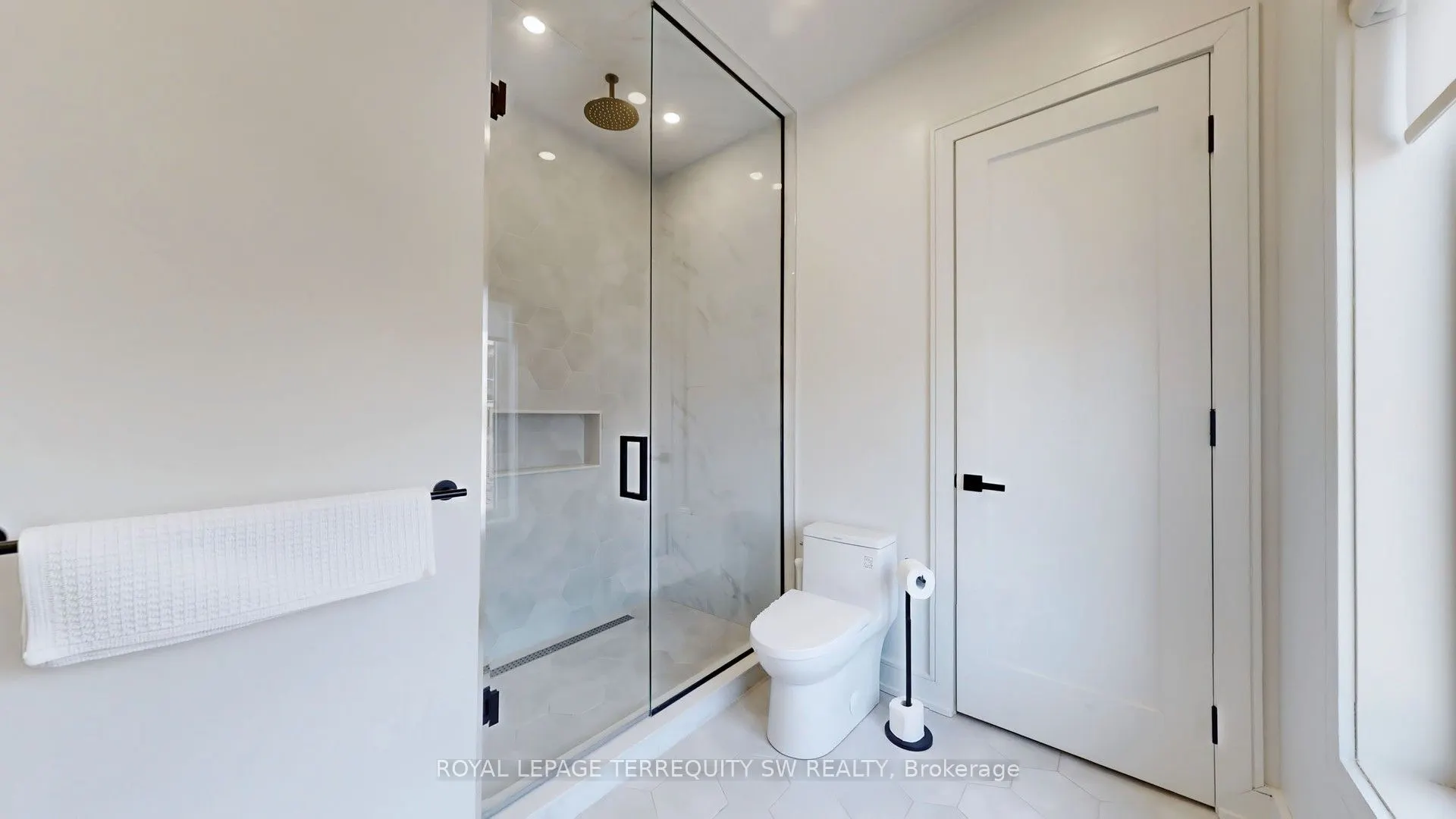 144 Dovercourt Road, #Coach House