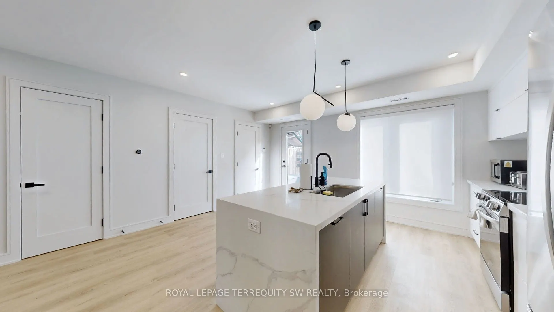 144 Dovercourt Road, #Coach House