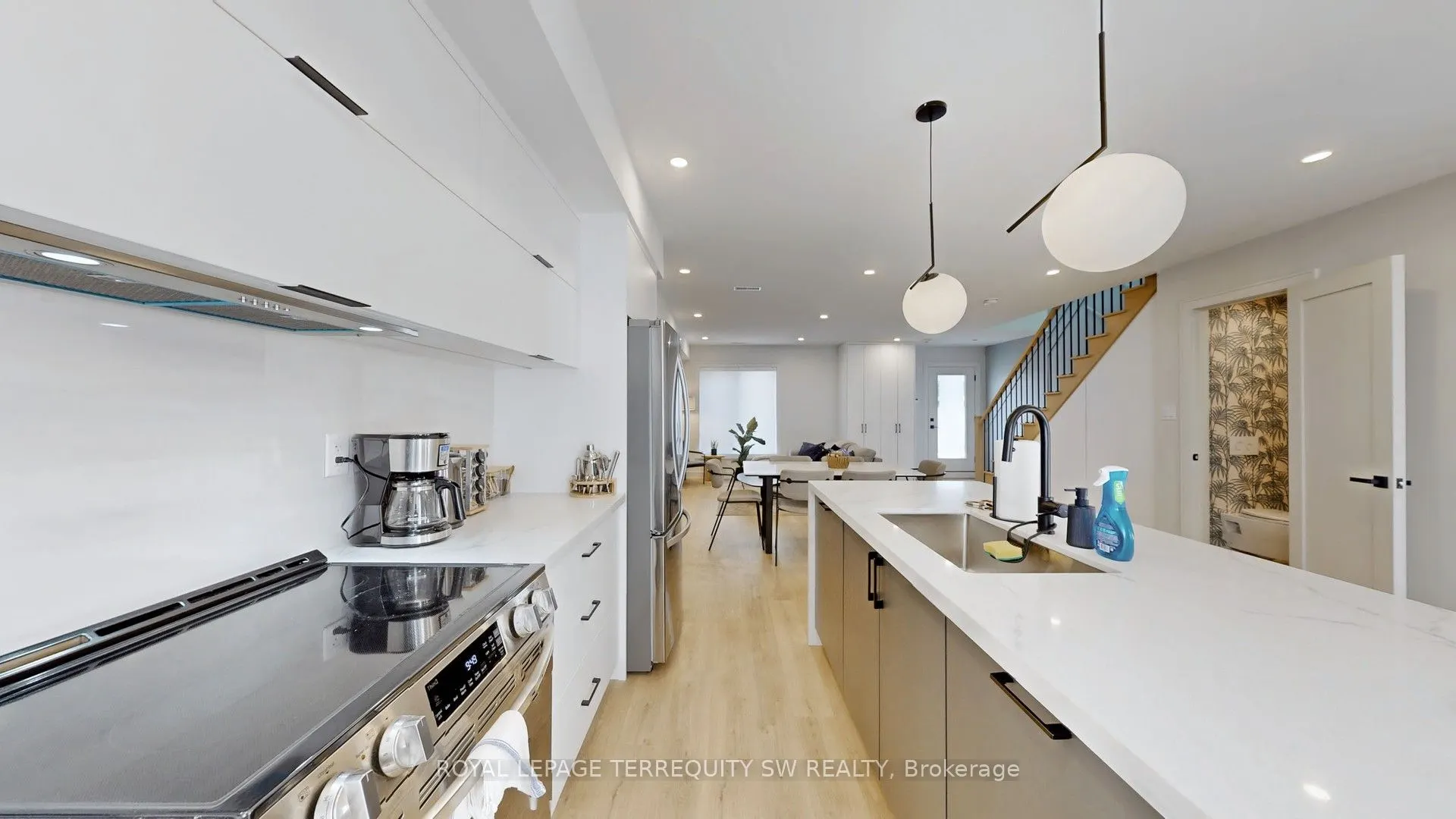 144 Dovercourt Road, #Coach House