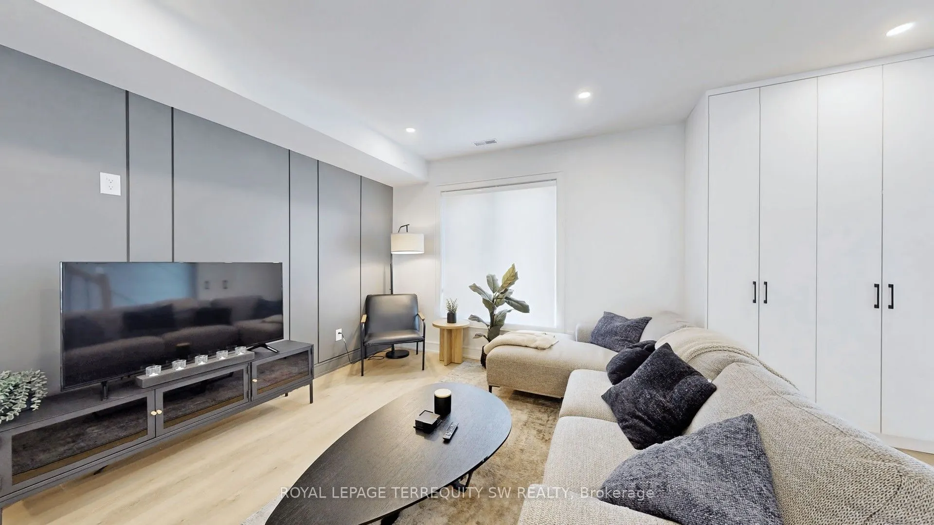 144 Dovercourt Road, #Coach House