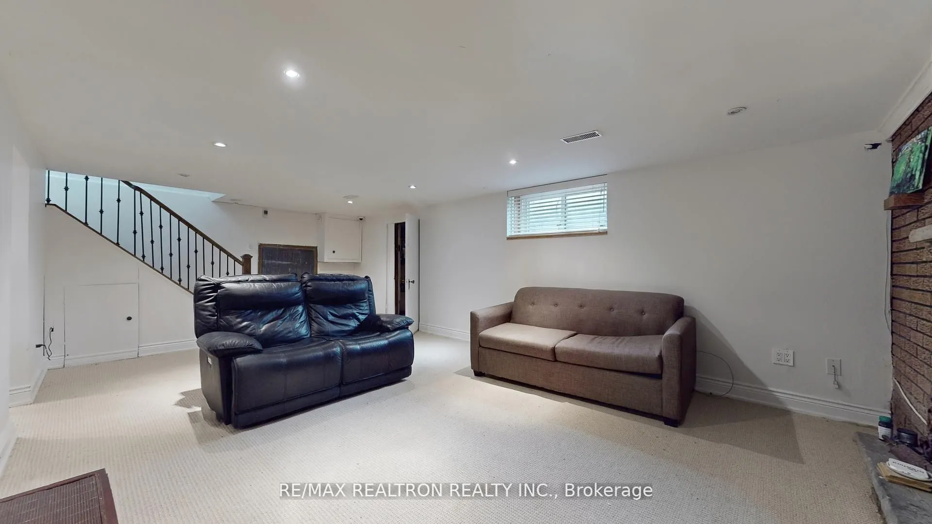 37 Newton Drive