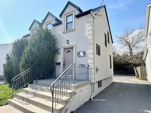 156 Sheppard Avenue W