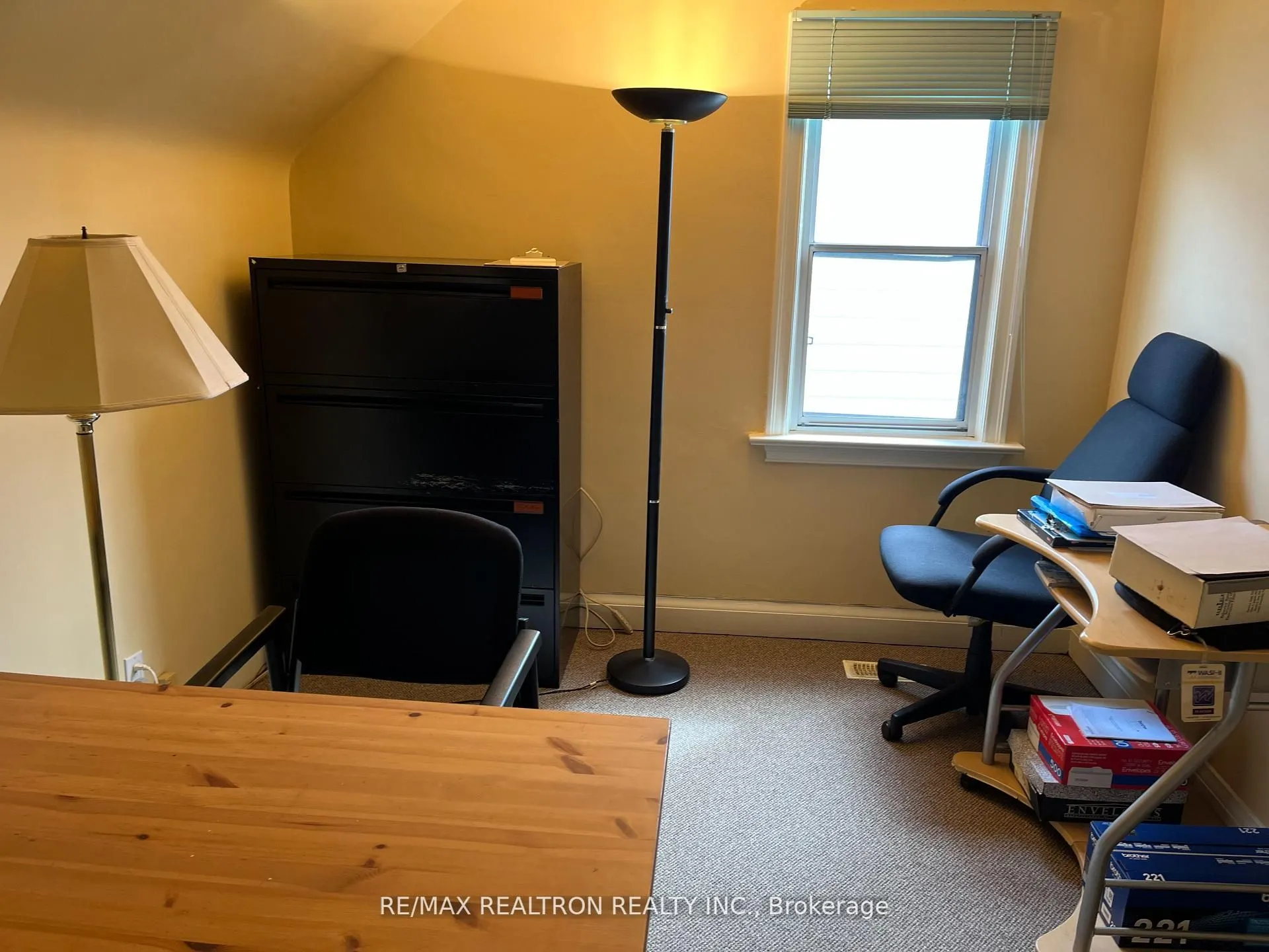 156 Sheppard Avenue W
