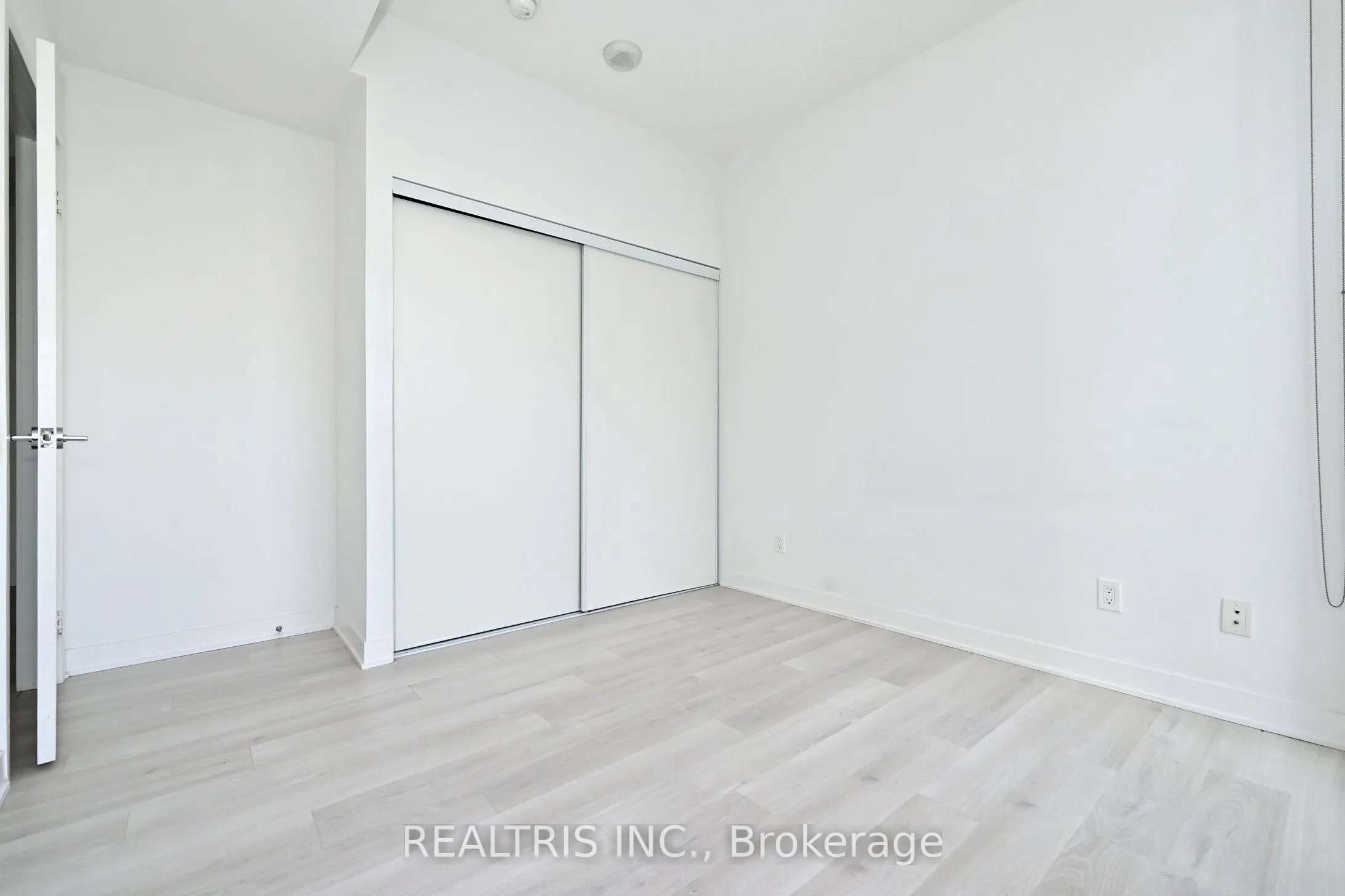 90 Queens Wharf Road, #611