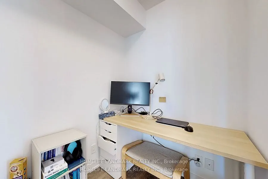 60 Shuter Street, #1502