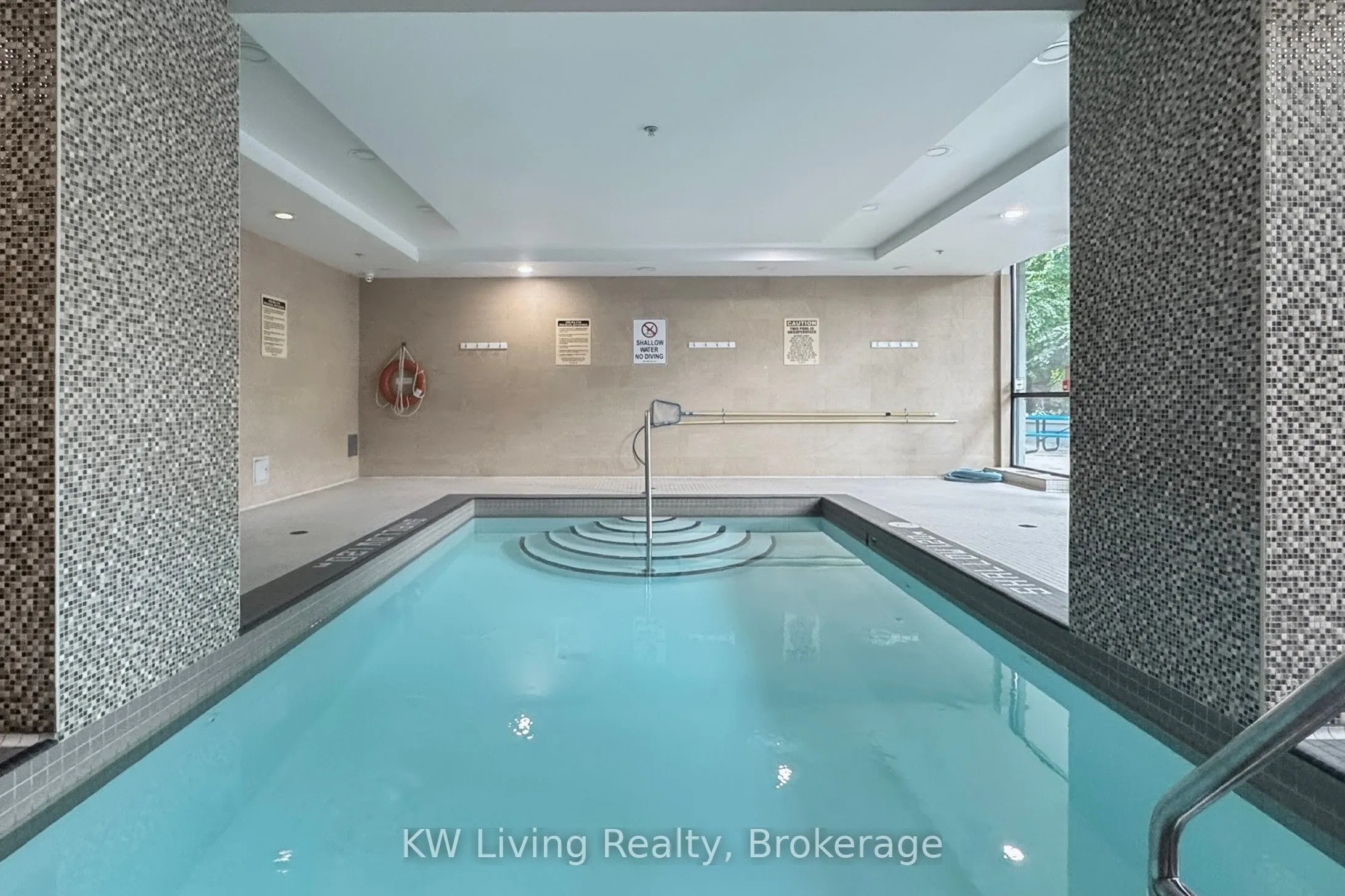 5740 Yonge Street, #409
