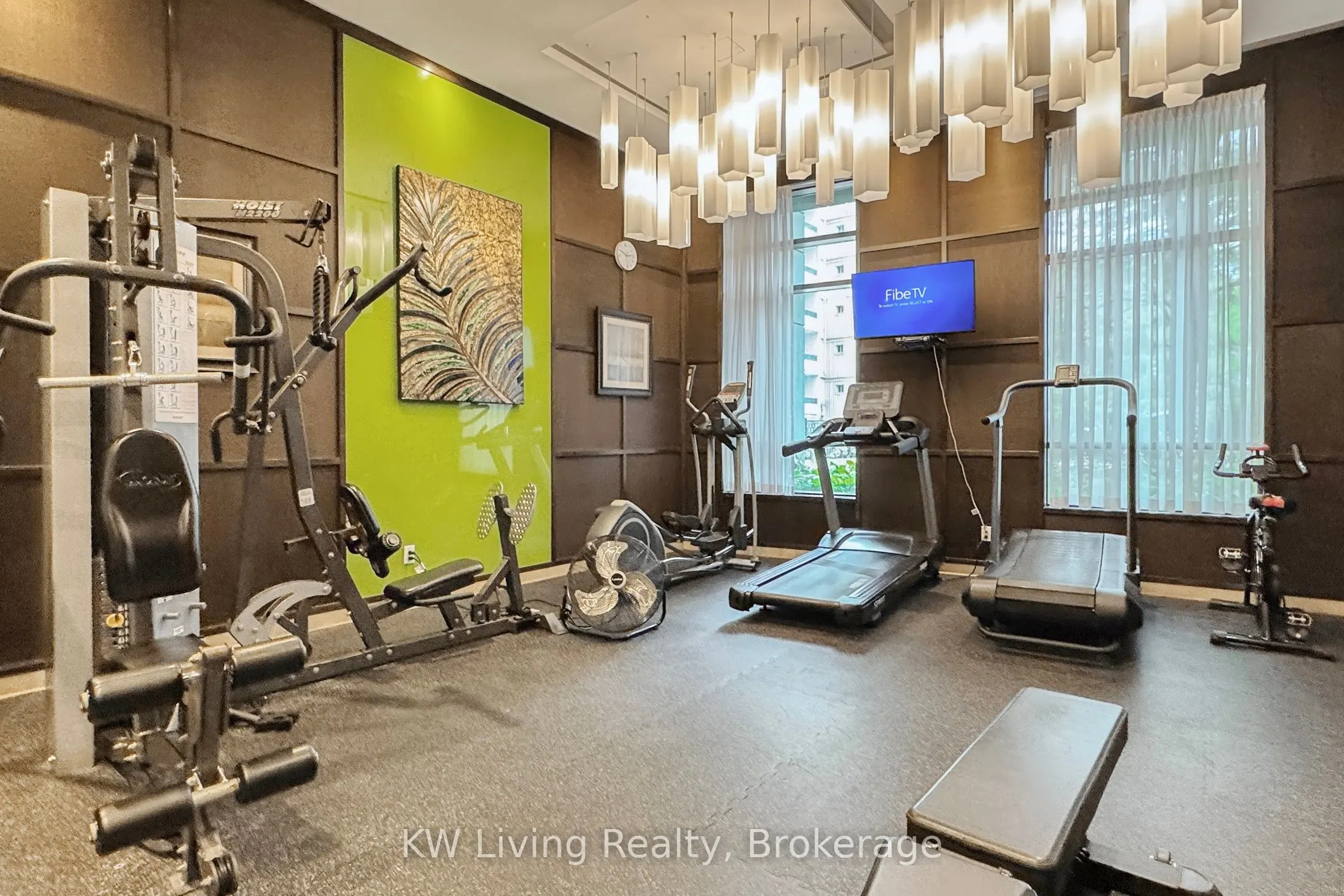 5740 Yonge Street, #409