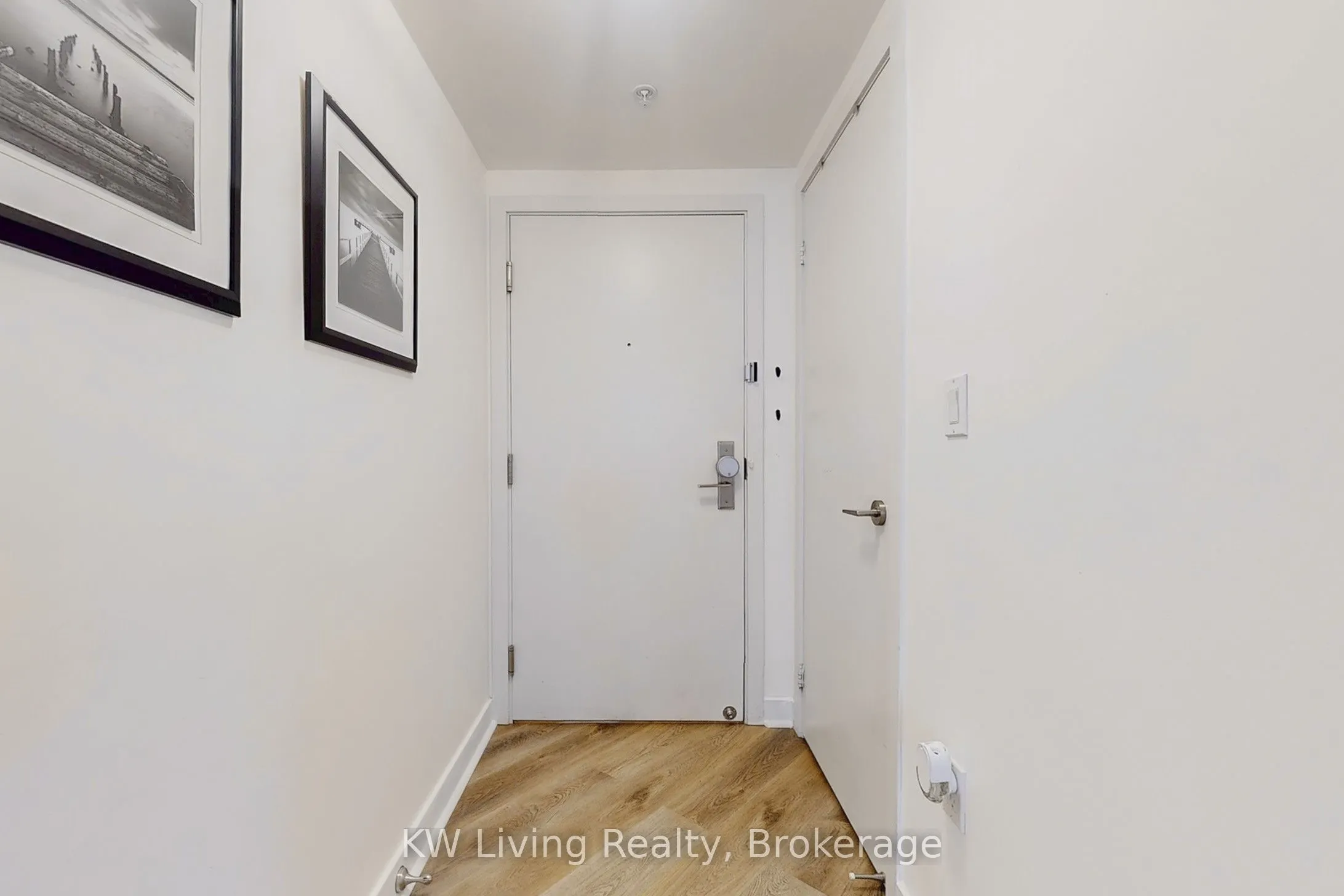 5740 Yonge Street, #409