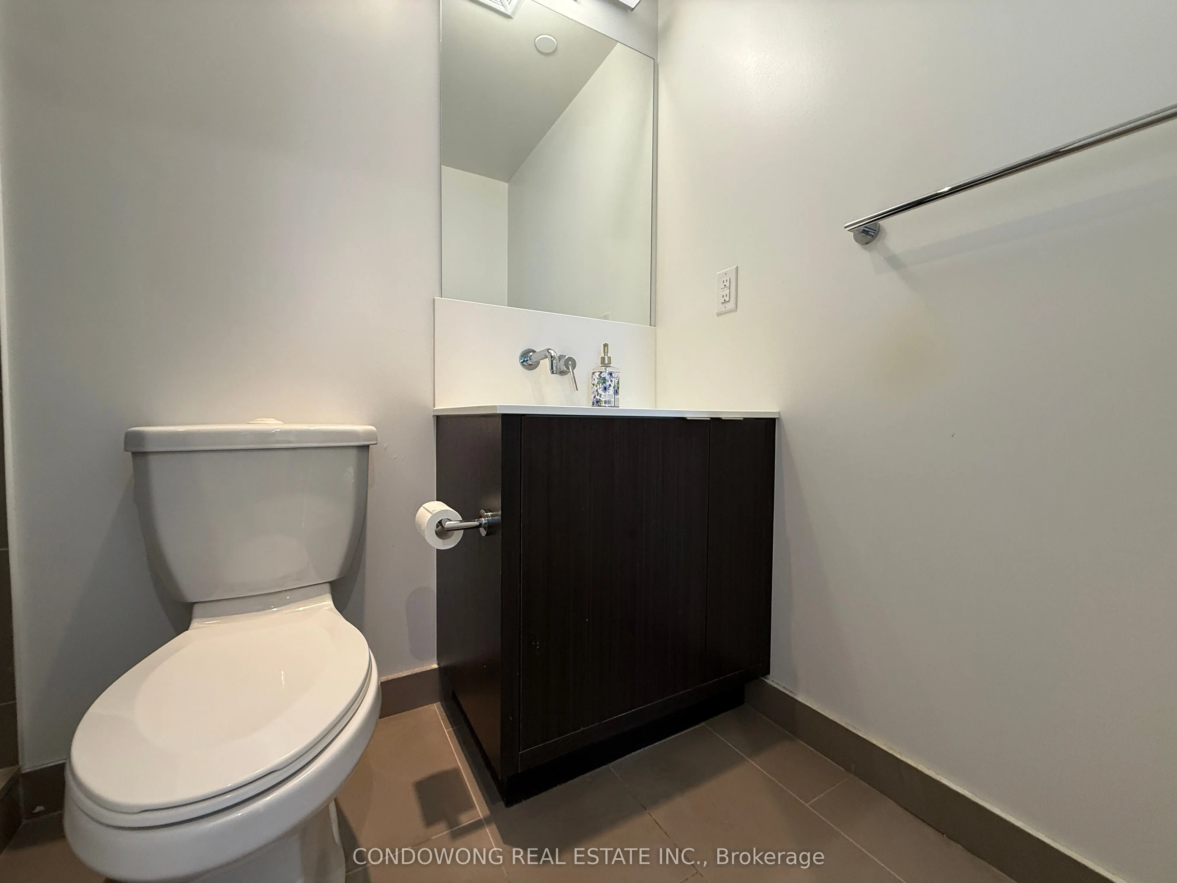 100 Harbour Street, #4102