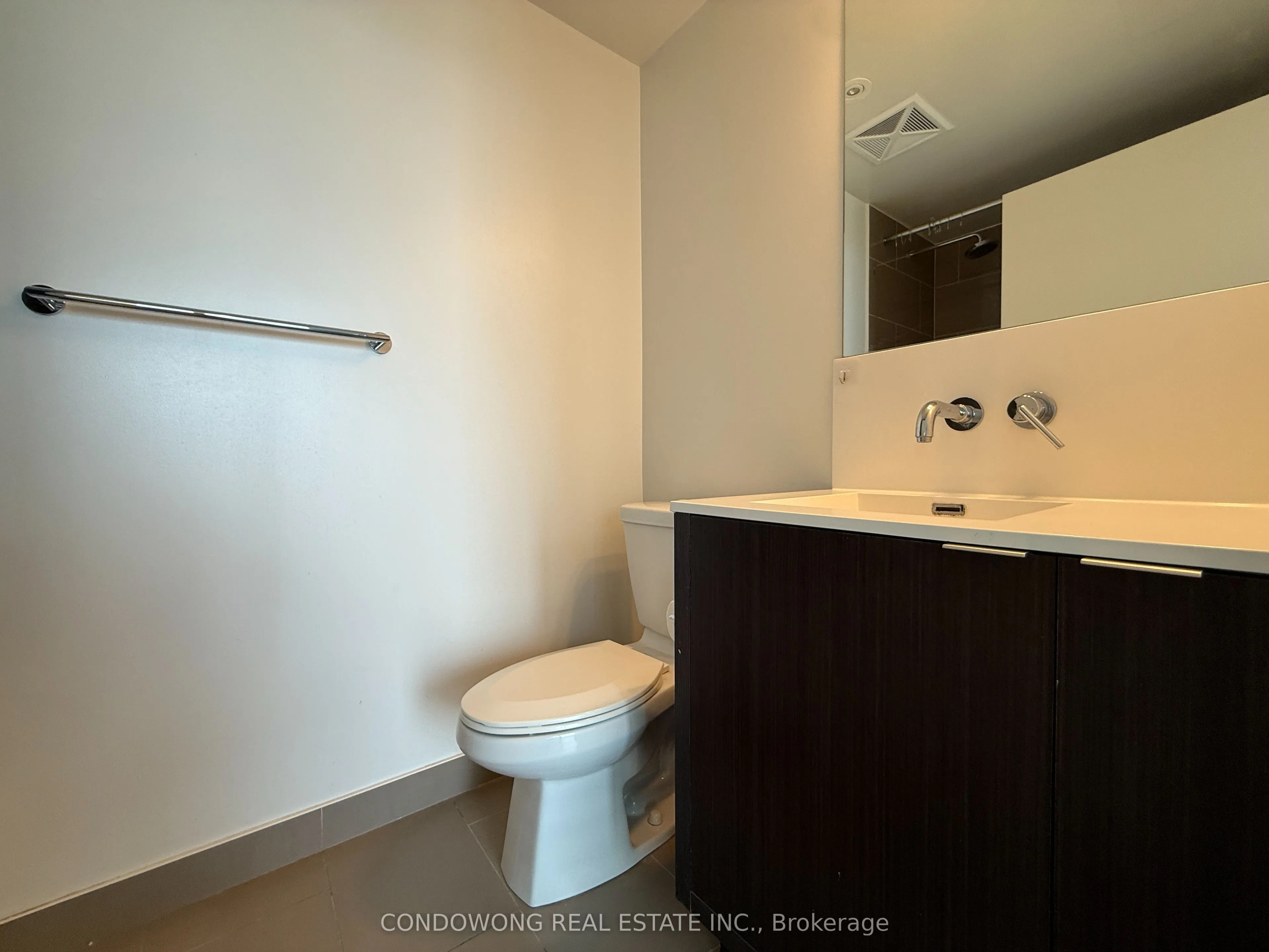100 Harbour Street, #4102