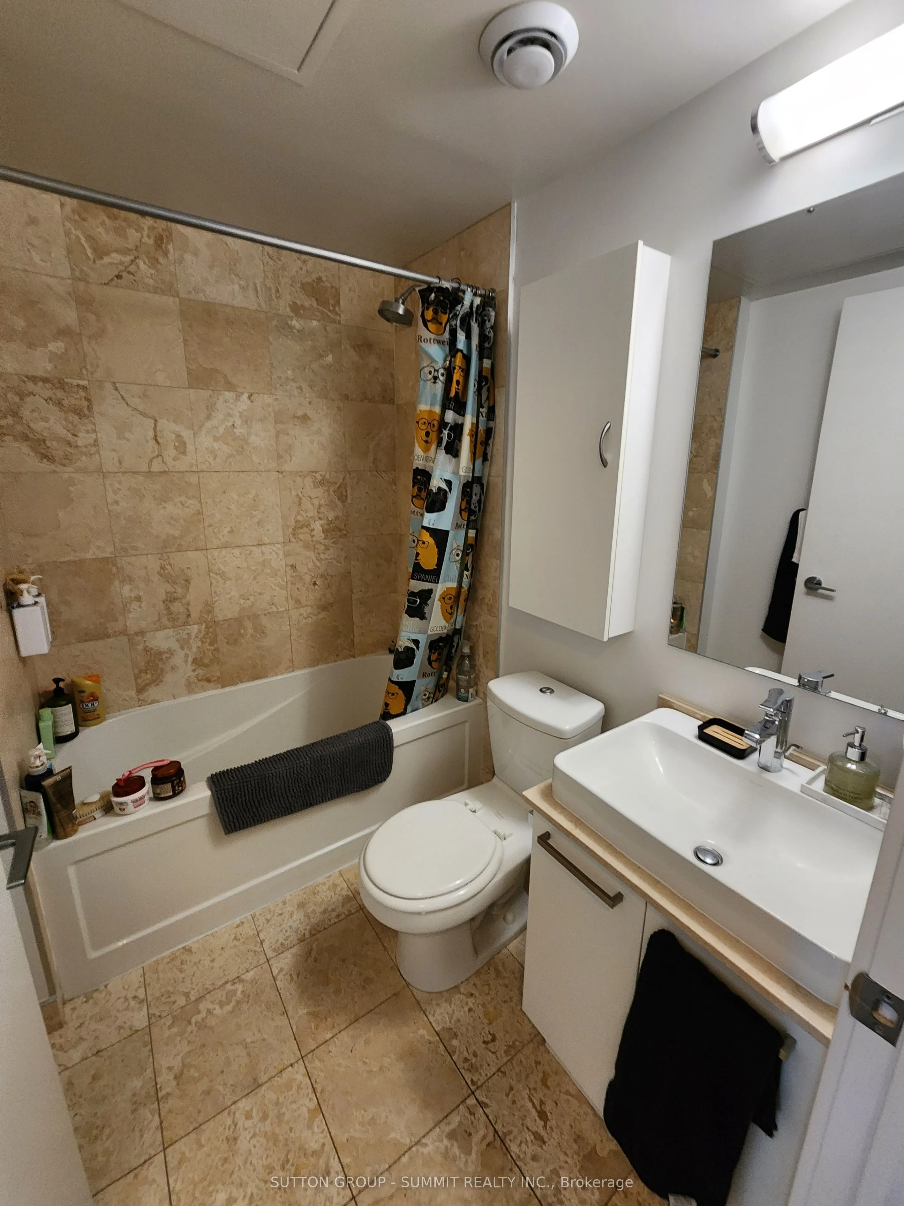 12 York Street, #2111