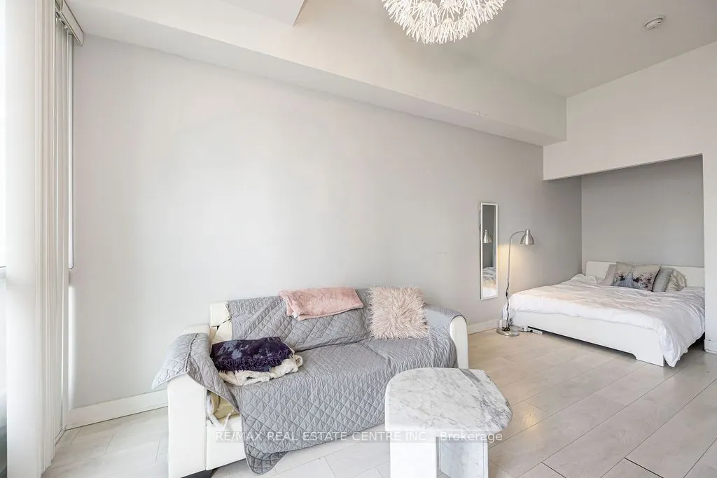 169 Fort York Boulevard, #911