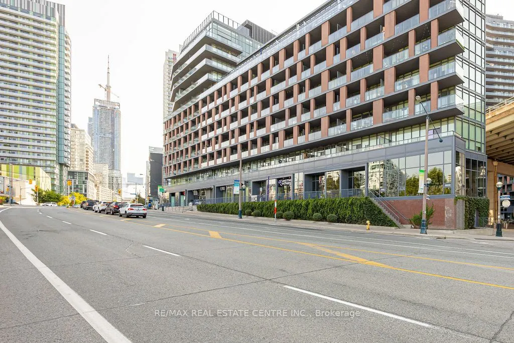 169 Fort York Boulevard, #911