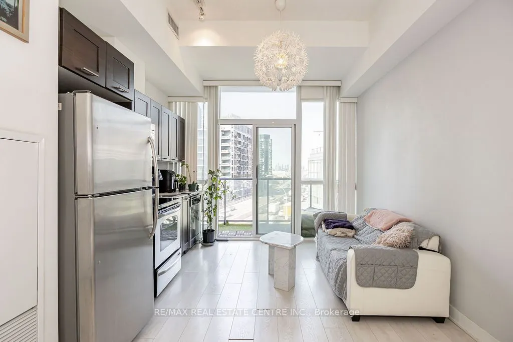 169 Fort York Boulevard, #911