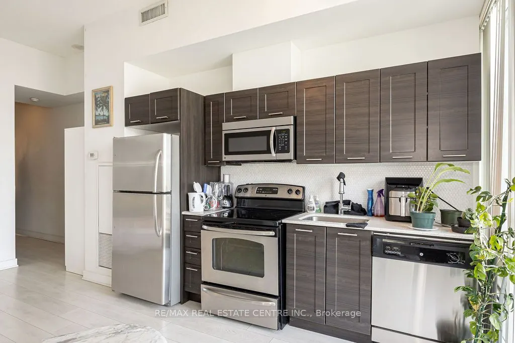 169 Fort York Boulevard, #911