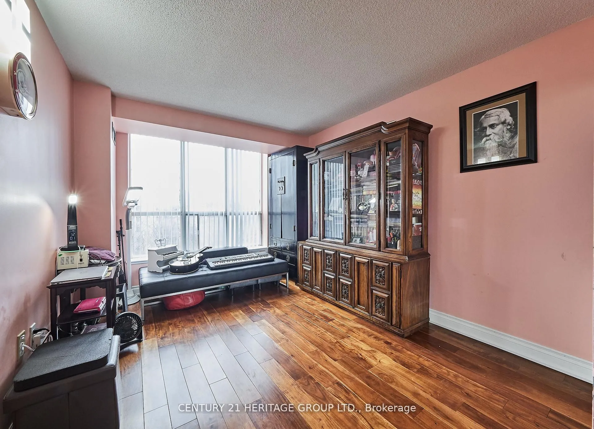 21 Overlea Boulevard, #511
