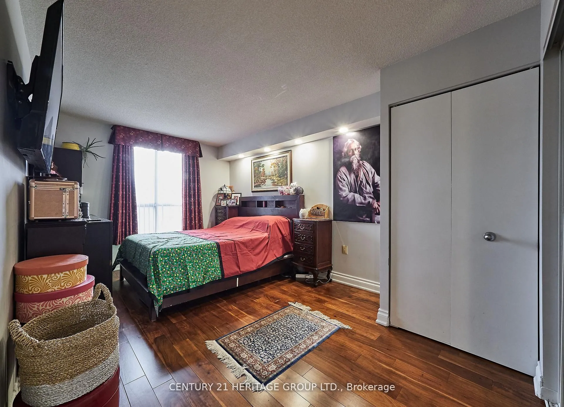 21 Overlea Boulevard, #511
