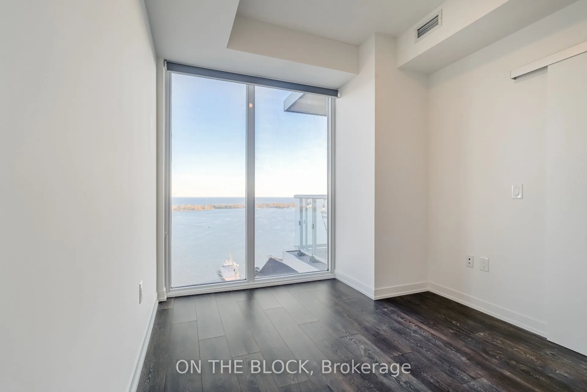 20 Richardson Street, #3204