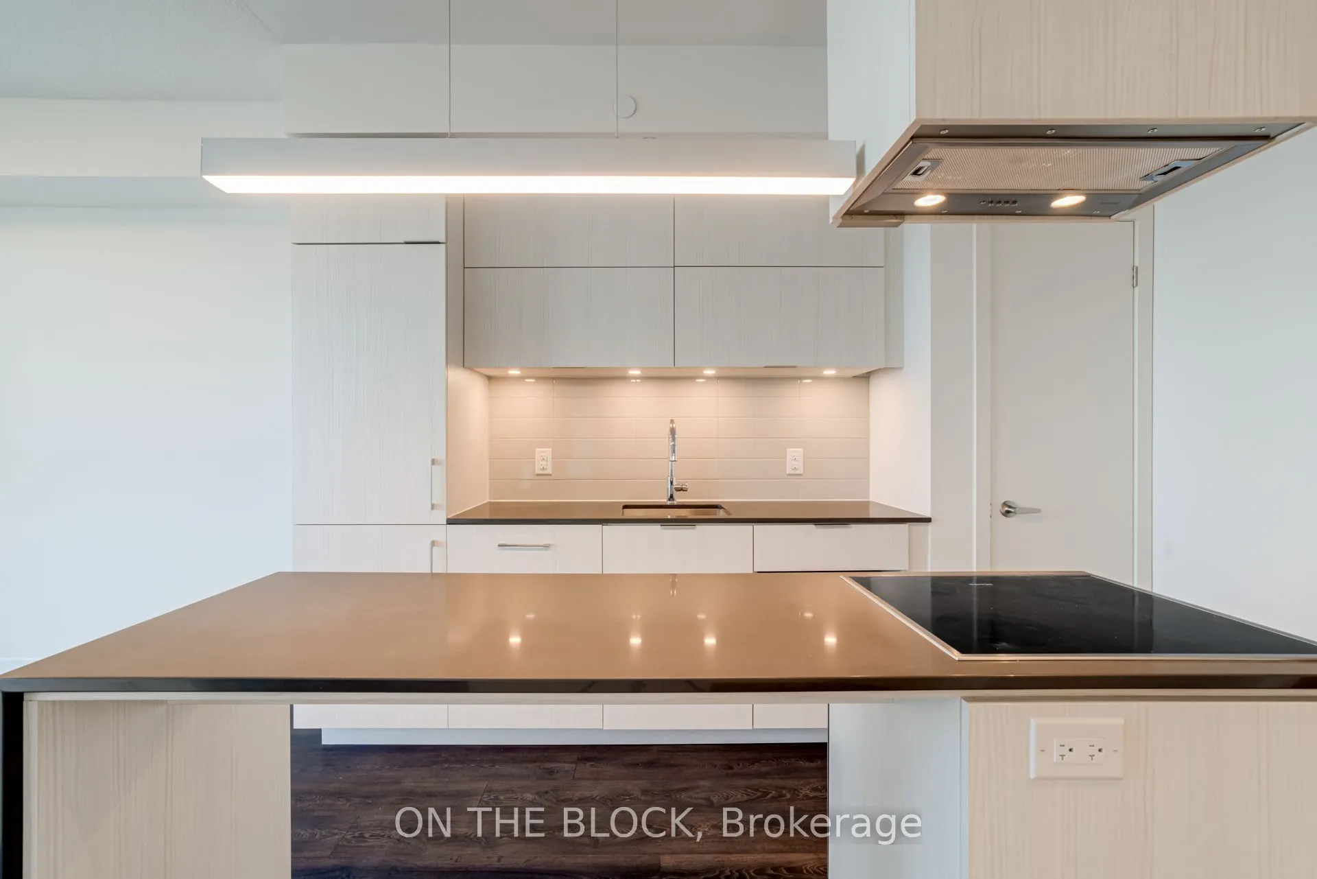 20 Richardson Street, #3204