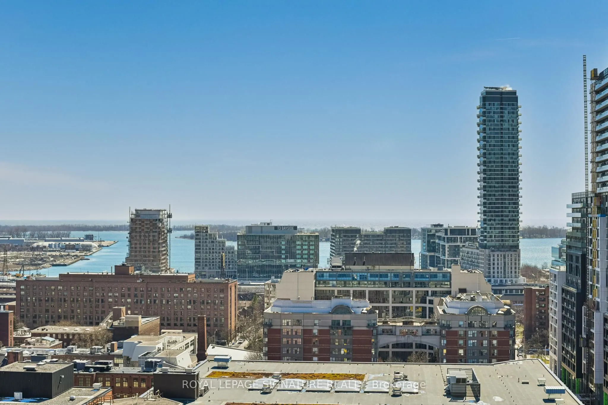 460 Adelaide Street E, #1811