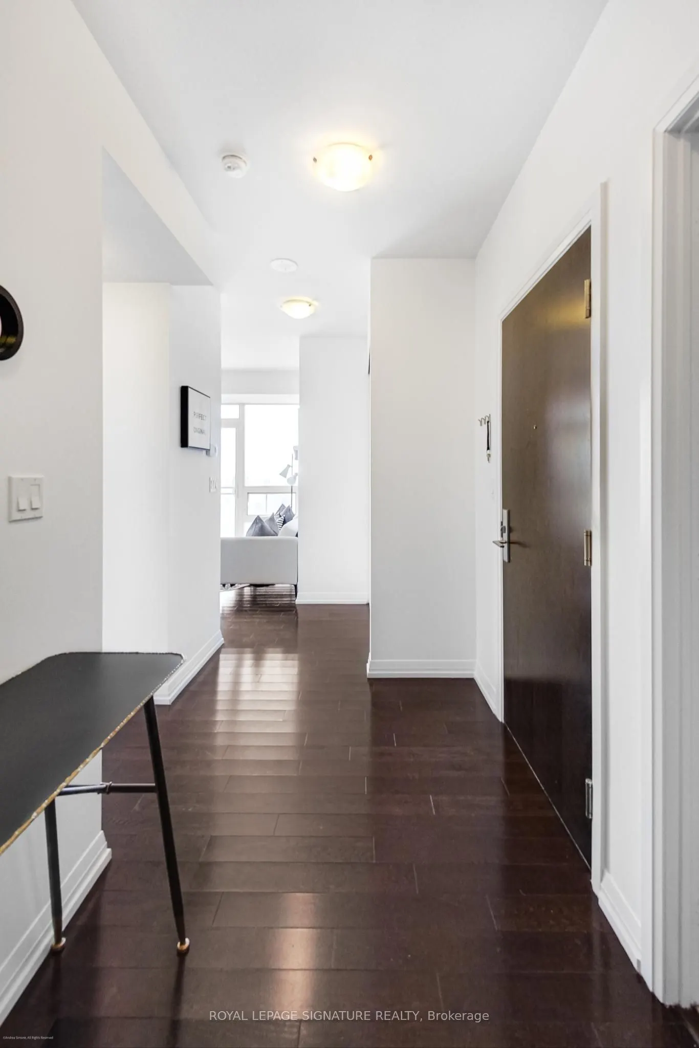 460 Adelaide Street E, #1811