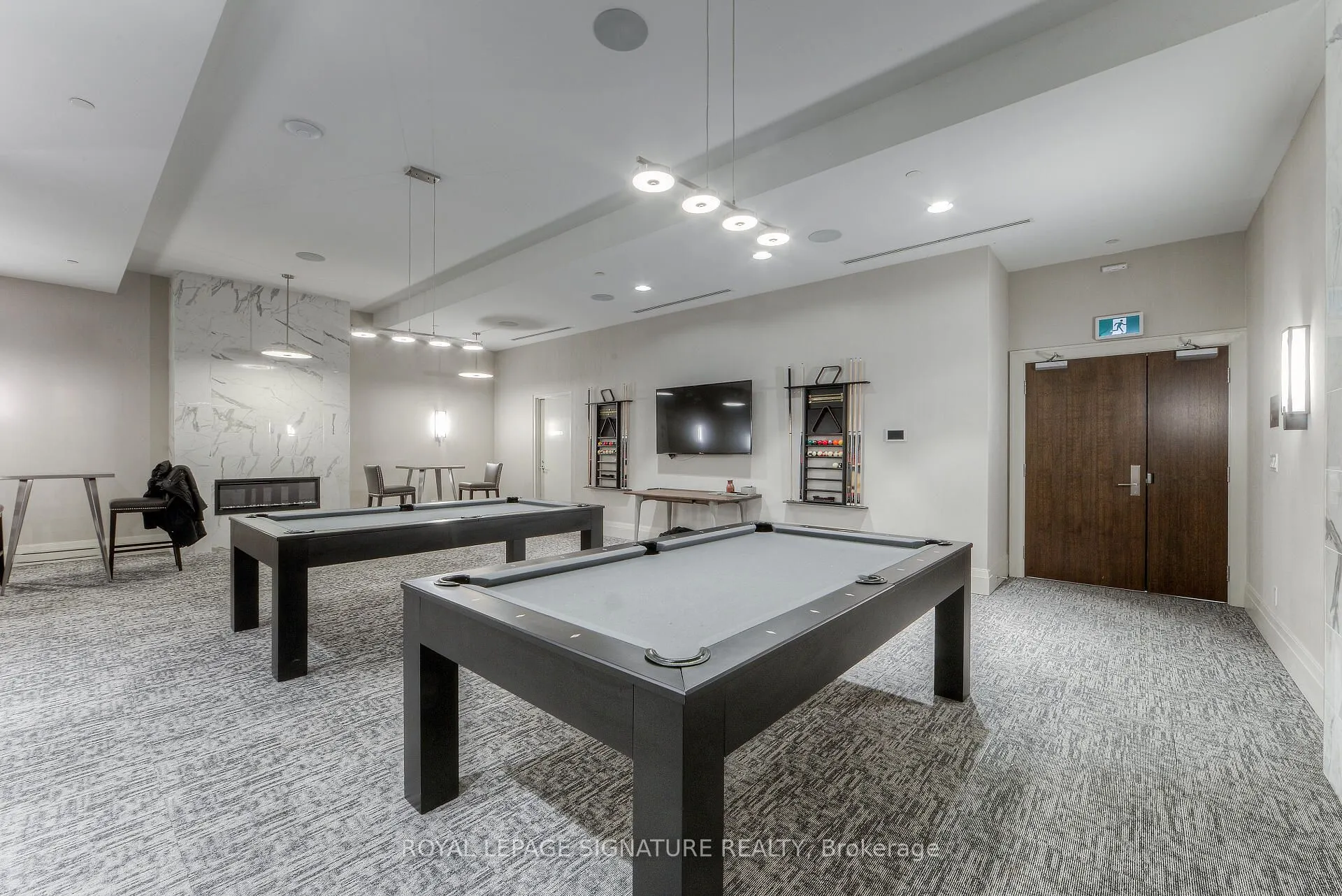 460 Adelaide Street E, #1811