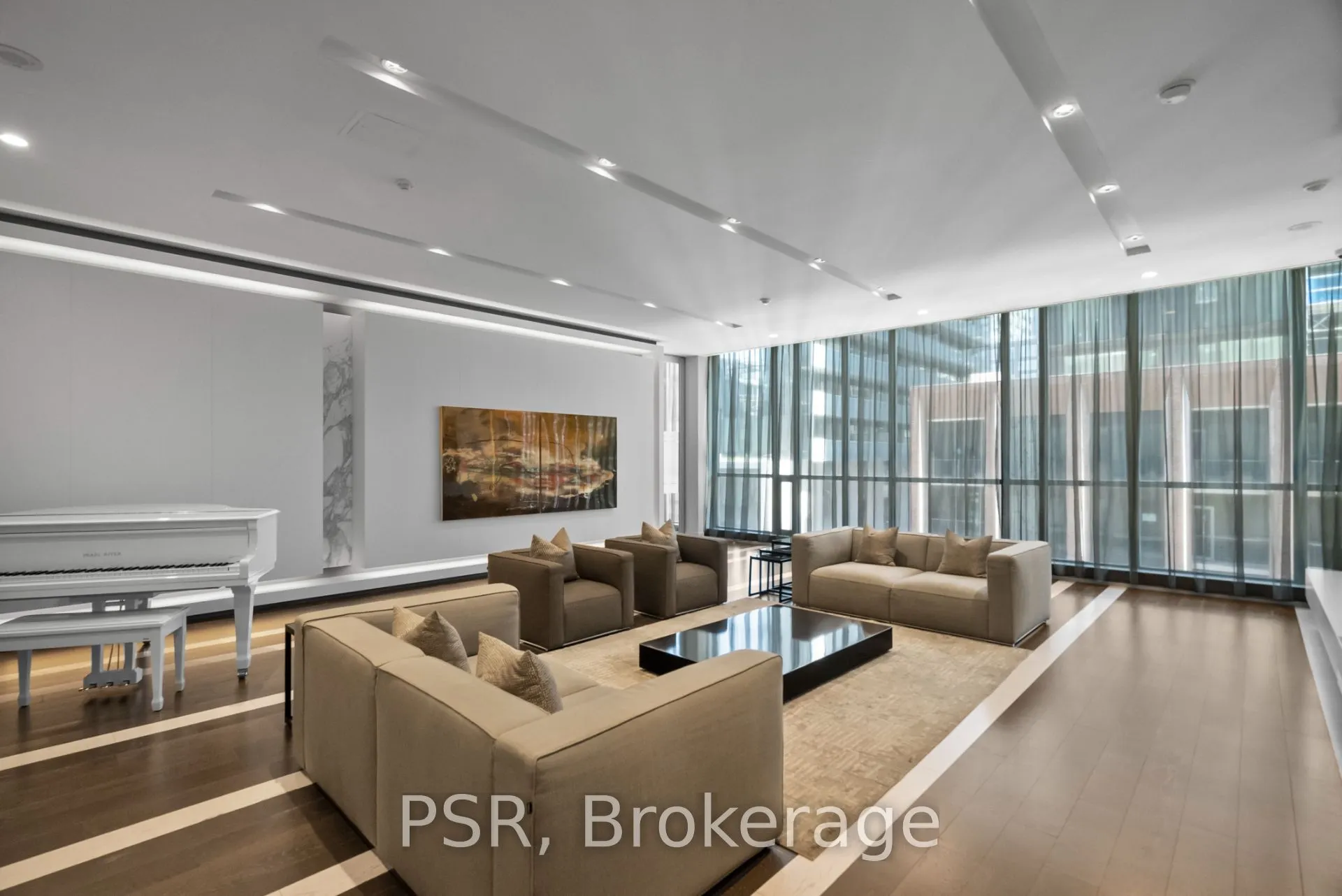 8 Charlotte Street, #2506