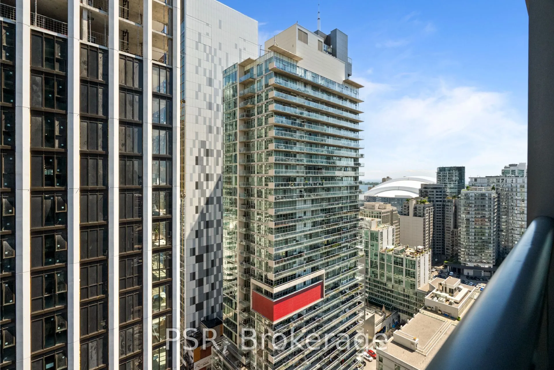 8 Charlotte Street, #2506