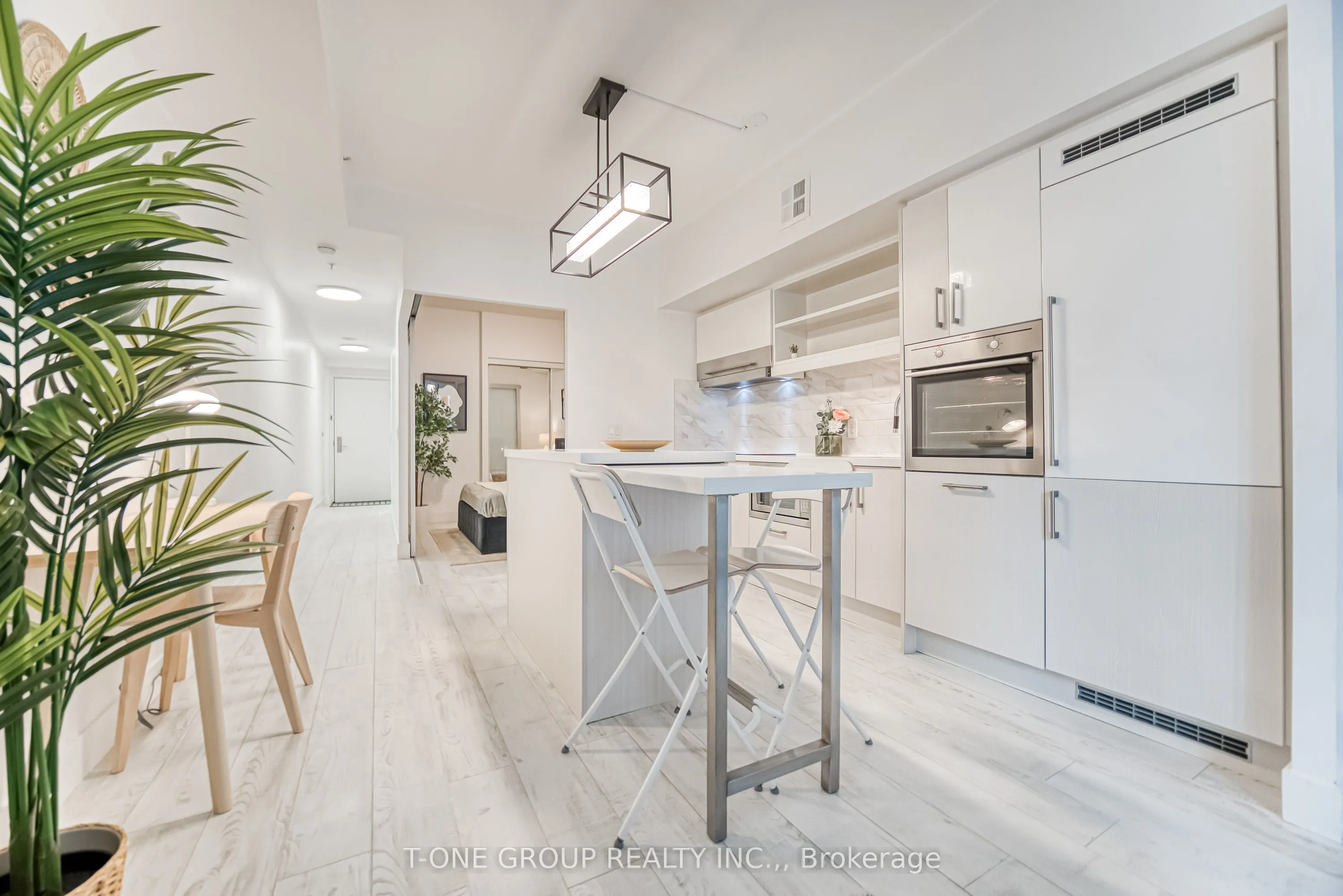 39 Sherbourne Street, #1201