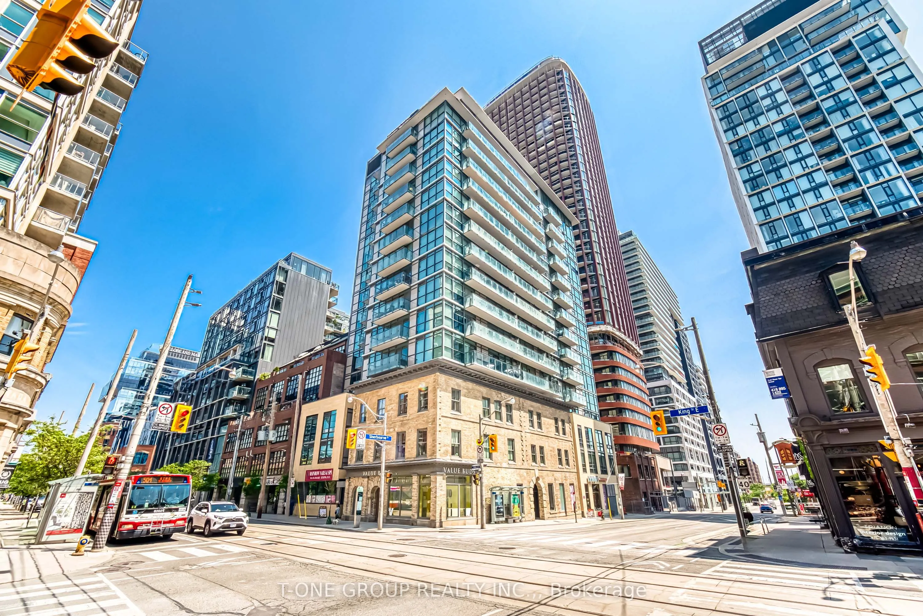 39 Sherbourne Street, #1201